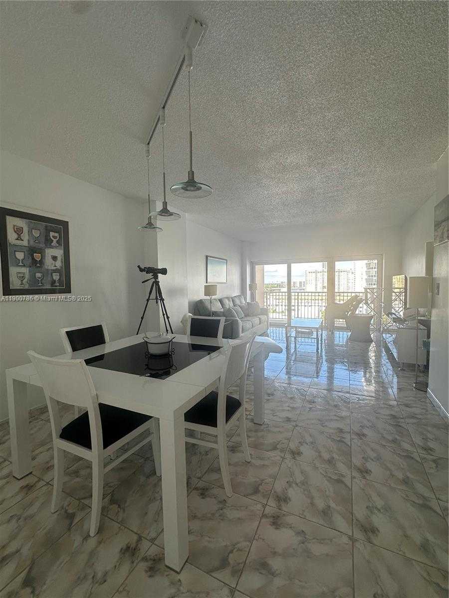 Small Image of 1965 SOUTH OCEAN DR #8B, Hallandale Beach Number 5