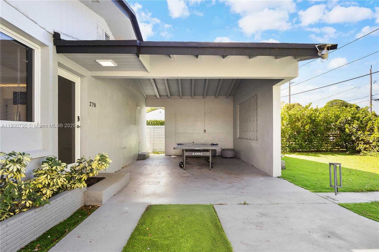 Small Image of 270 NORTH WEST 50TH ST, Miami Number 10