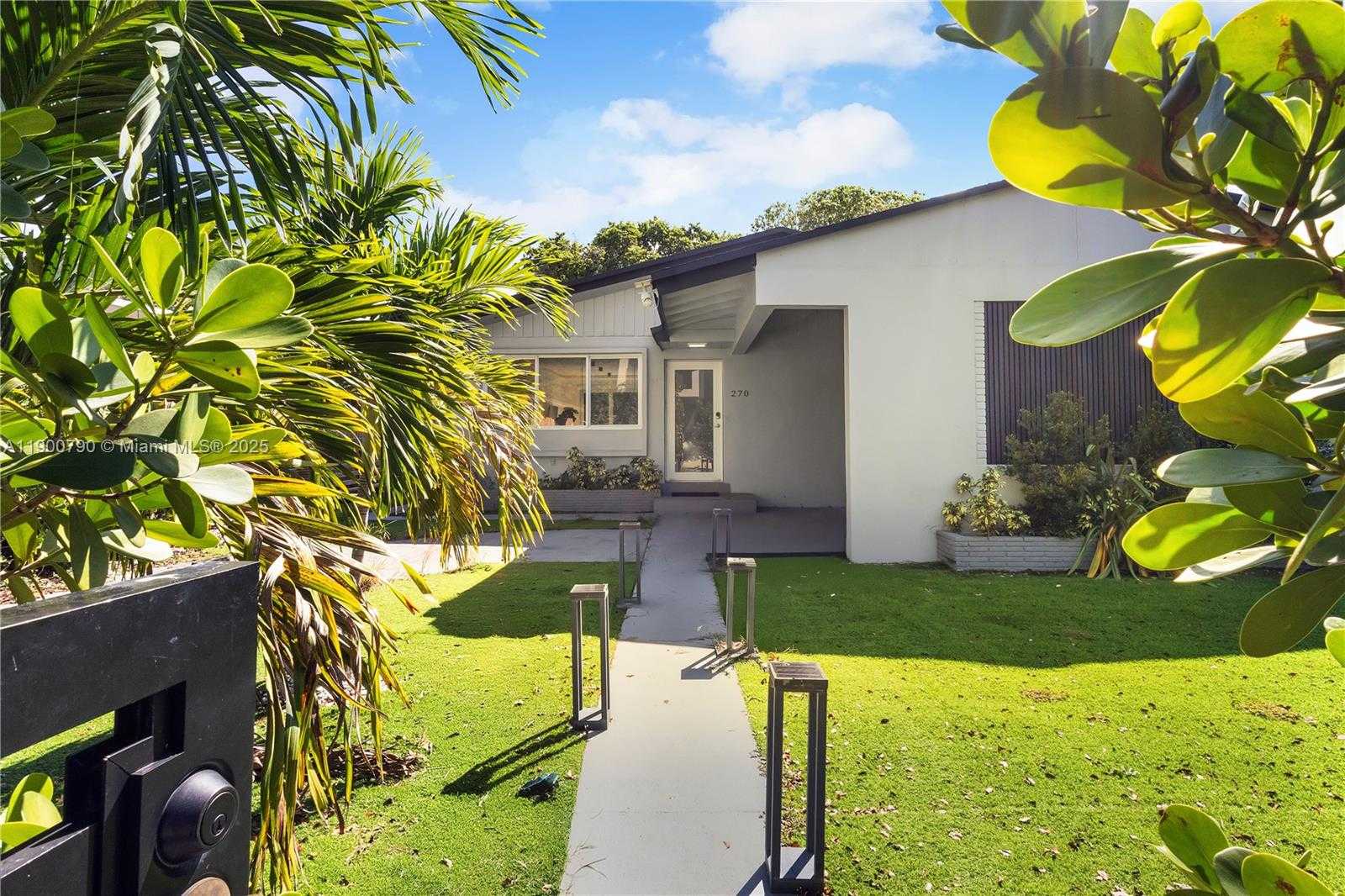 Small Image of 270 NORTH WEST 50TH ST, Miami Number 26