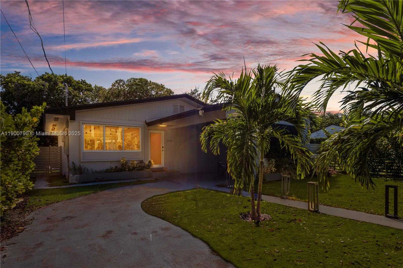 Small Image of 270 NORTH WEST 50TH ST, Miami Number 5