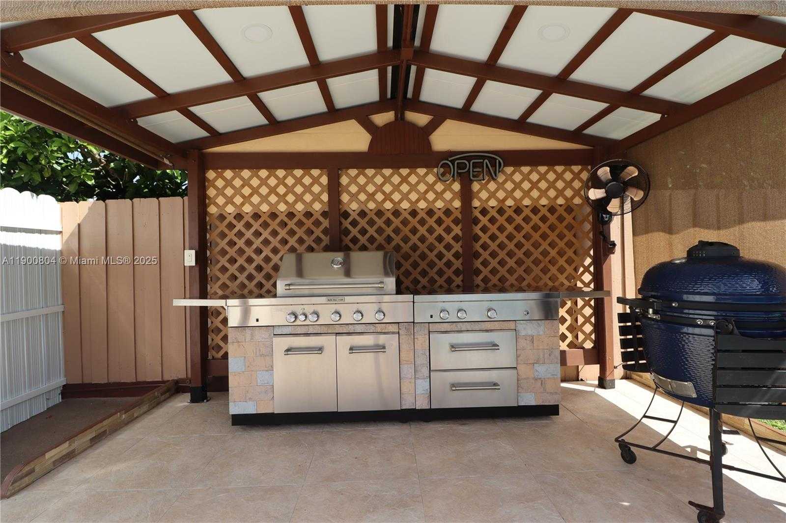 Small Image of 10615 SOUTH WEST 129TH CT, Miami Number 30