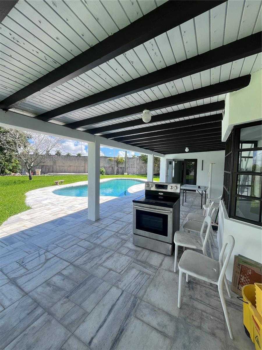 Small Image of 11755 SOUTH WEST 37TH ST, Miami Number 18