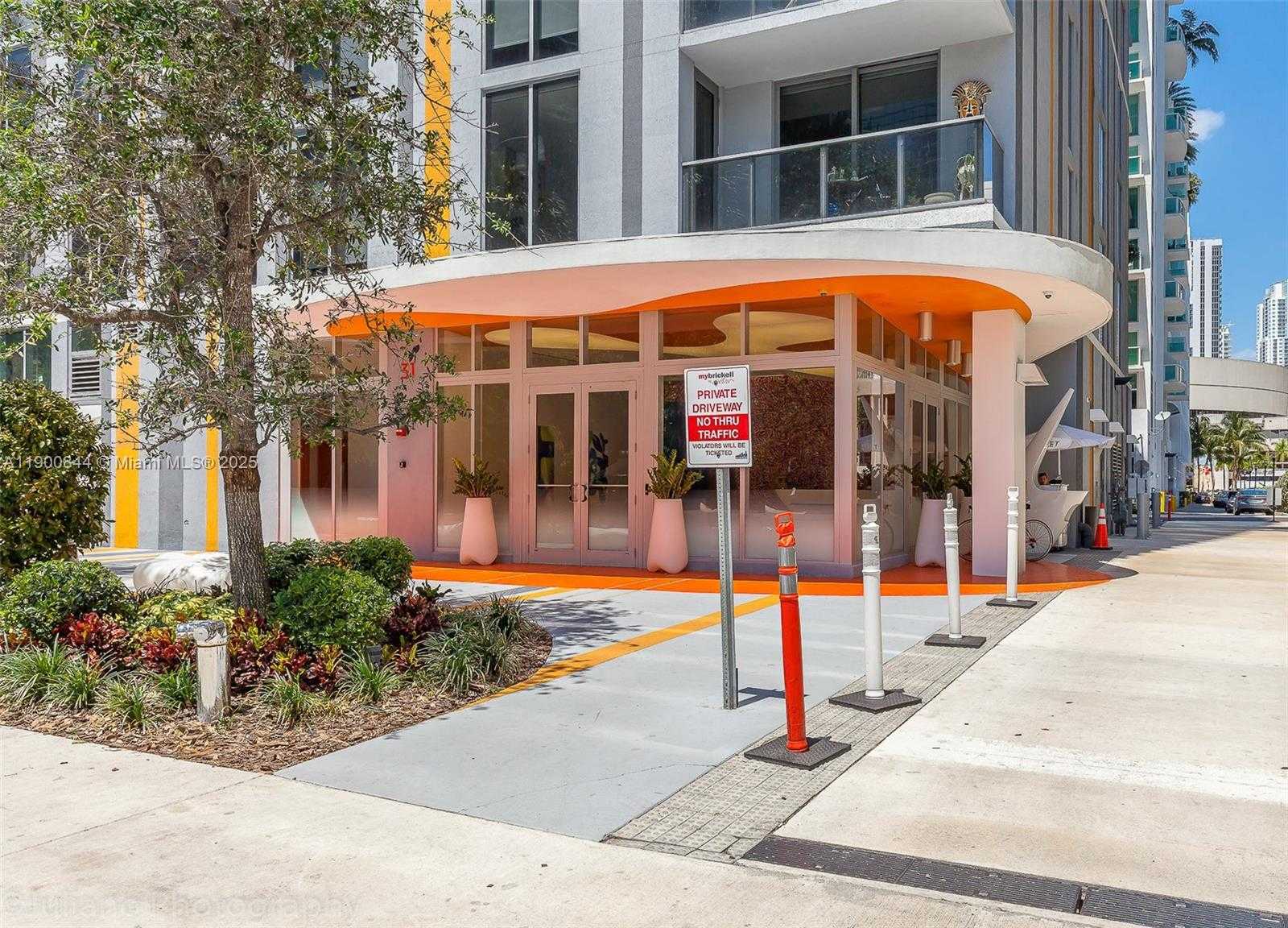 Small Image of 31 SOUTH EAST 6TH ST #2404, Miami Number 6