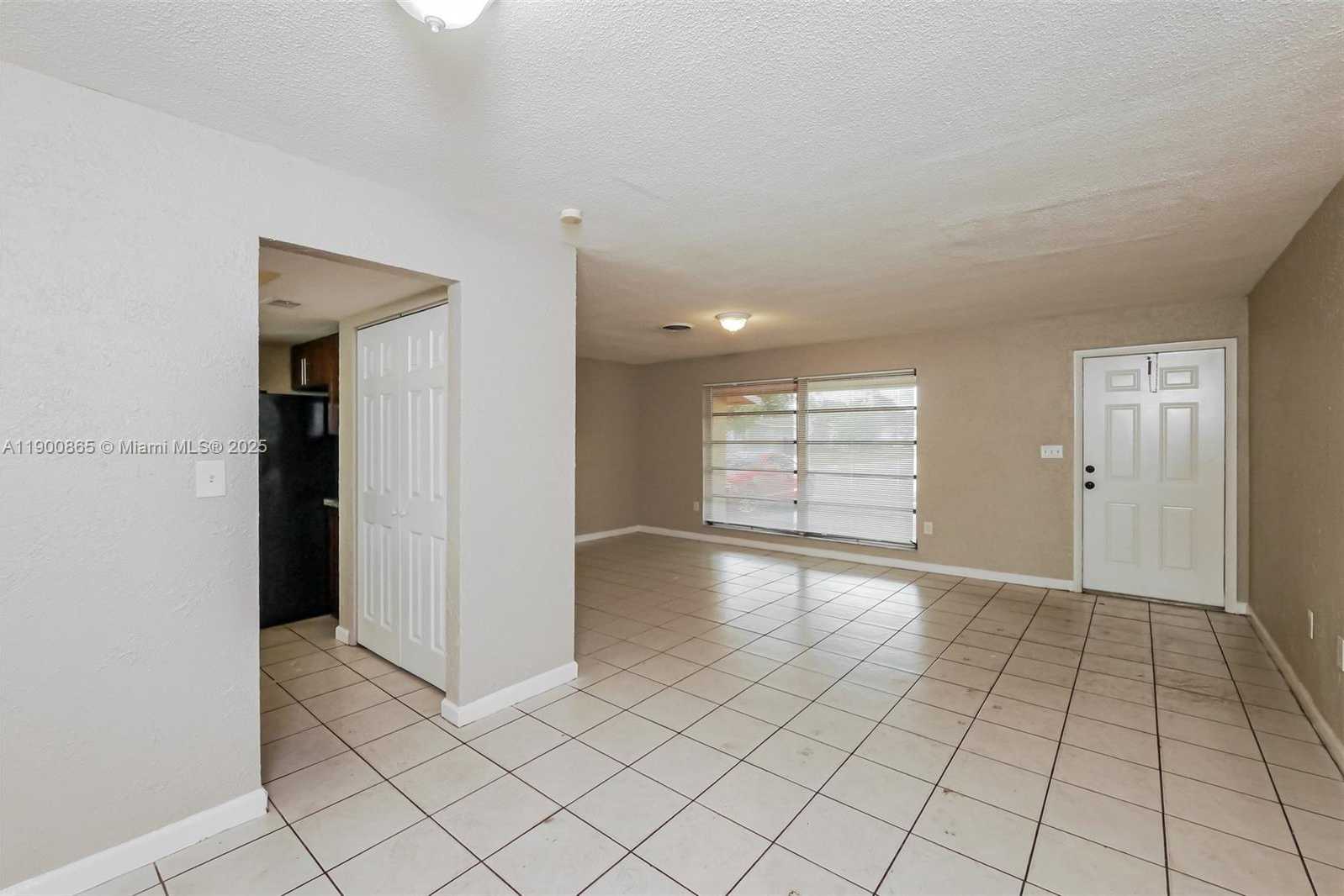 Small Image of 2440 NORTH WEST 68TH AVE, Sunrise Number 6