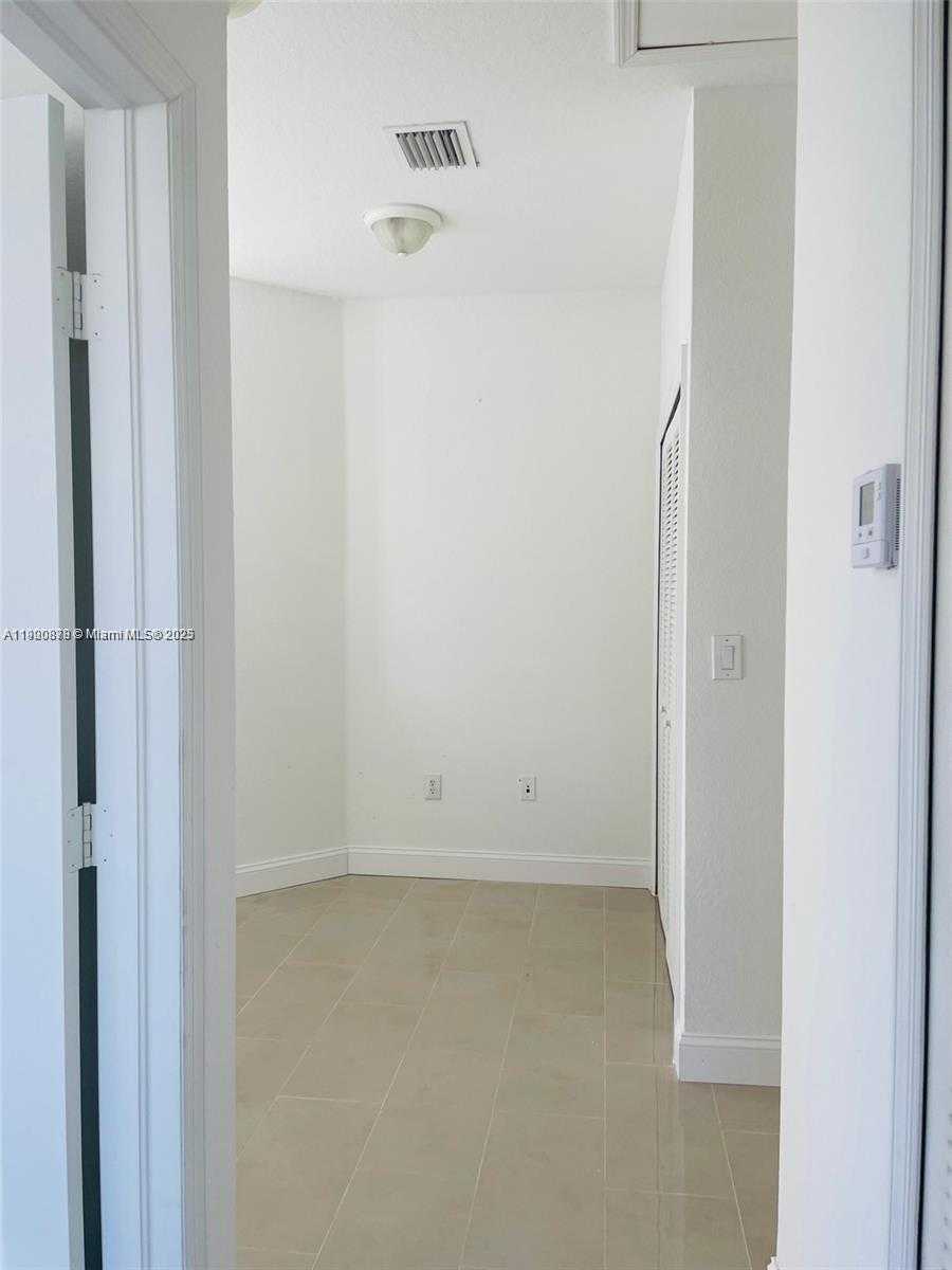 Small Image of 8048 NORTH WEST 108TH CT, Doral Number 13