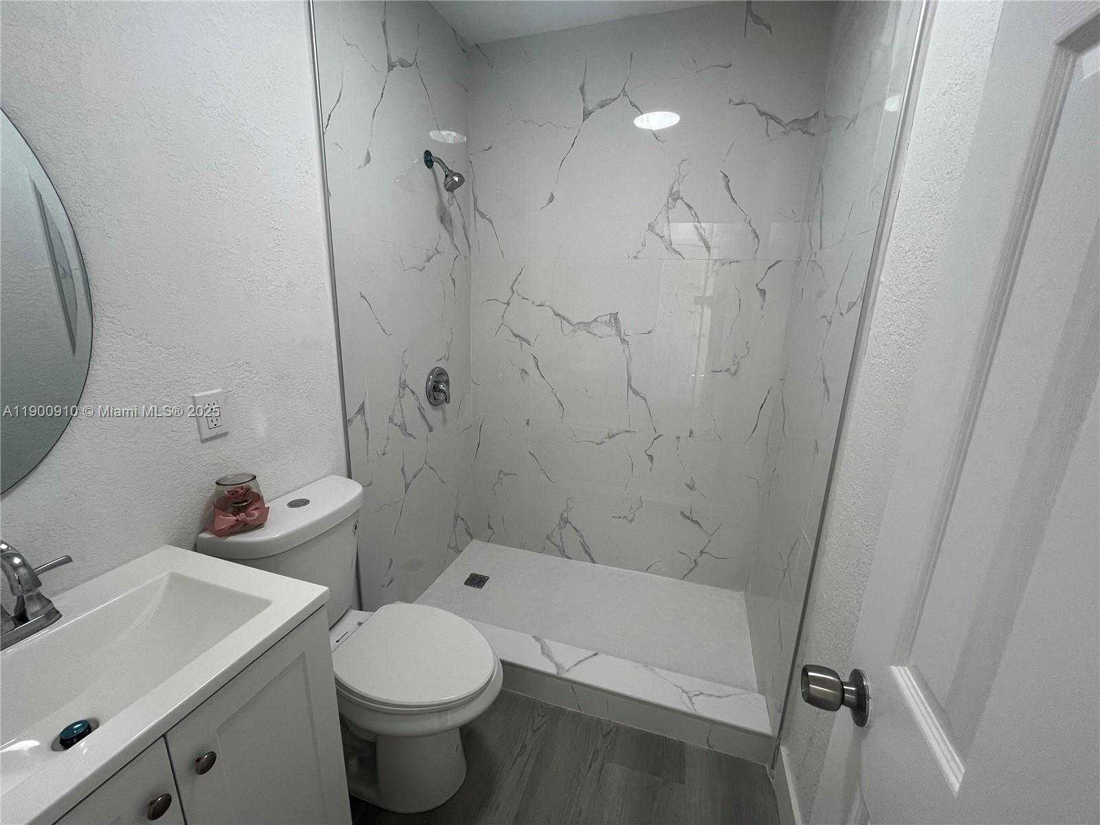 Small Image of 1923 NORTH WEST 66TH ST #N/A, Miami Number 23