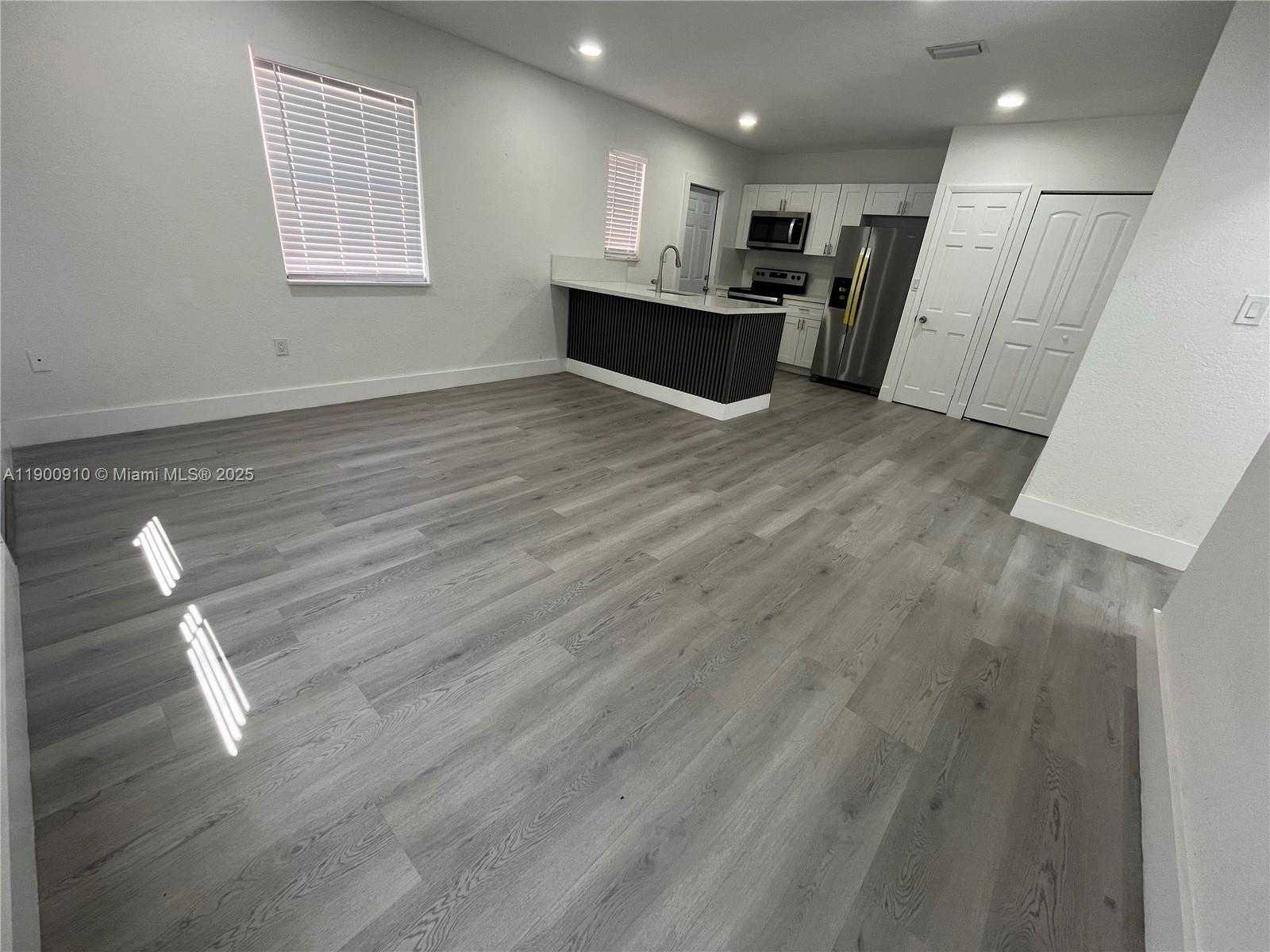 Small Image of 1923 NORTH WEST 66TH ST #N/A, Miami Number 6