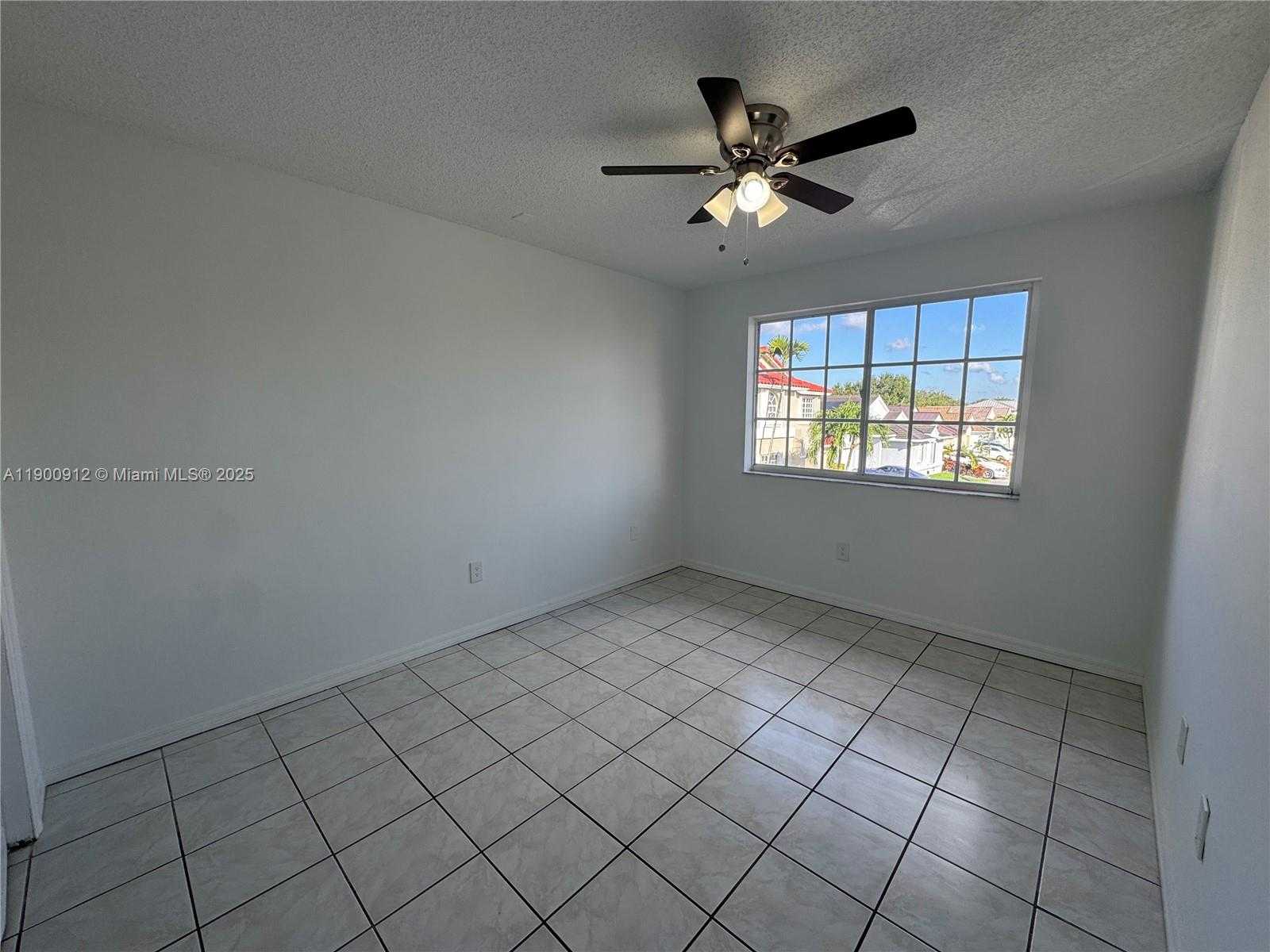 Small Image of 11367 SOUTH WEST 161ST PL, Miami Number 16