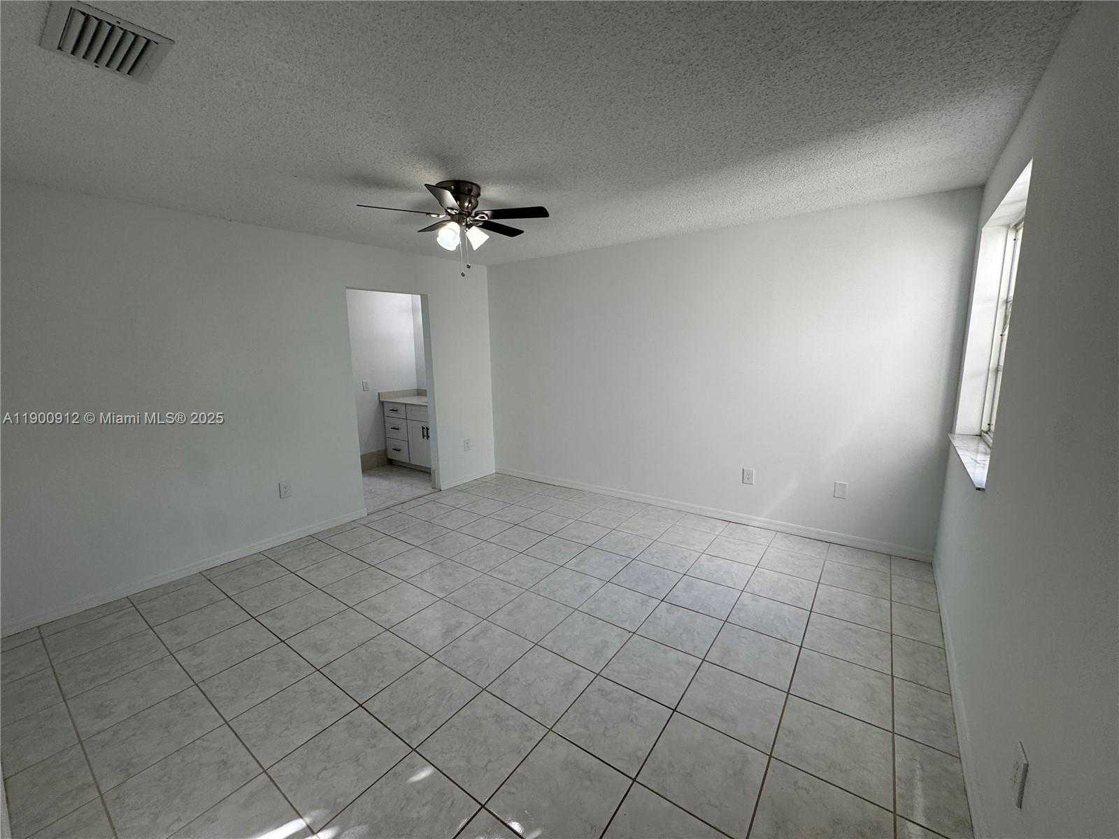 Small Image of 11367 SOUTH WEST 161ST PL, Miami Number 24