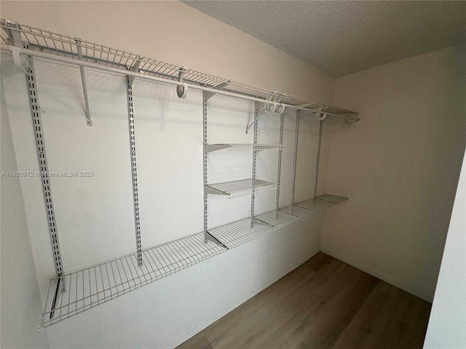 Small Image of 11367 SOUTH WEST 161ST PL, Miami Number 27