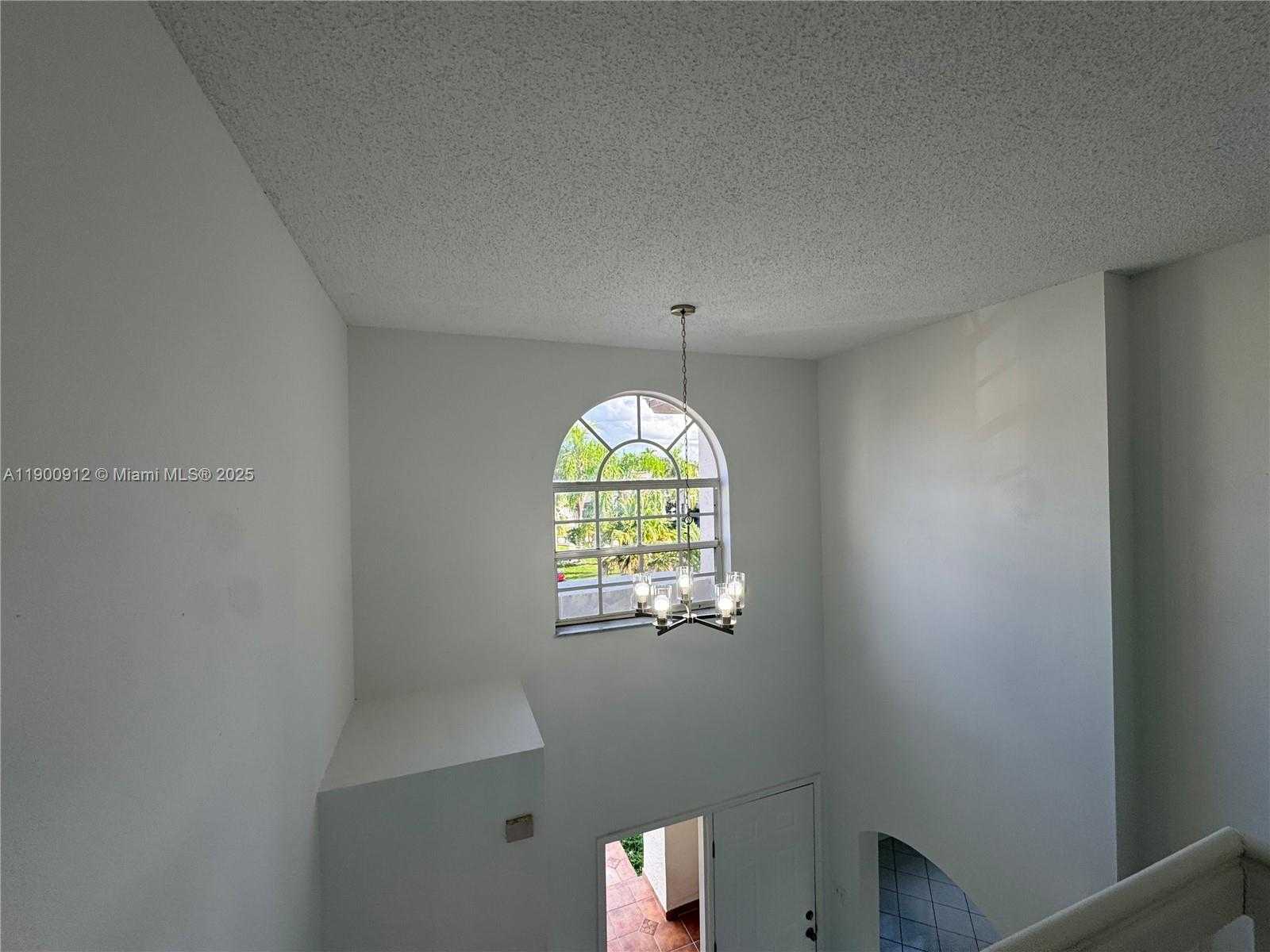 Small Image of 11367 SOUTH WEST 161ST PL, Miami Number 4