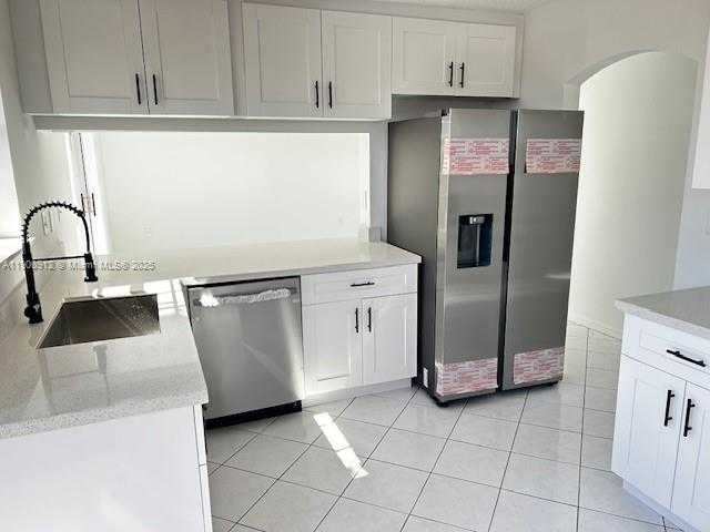 Small Image of 11367 SOUTH WEST 161ST PL, Miami Number 9
