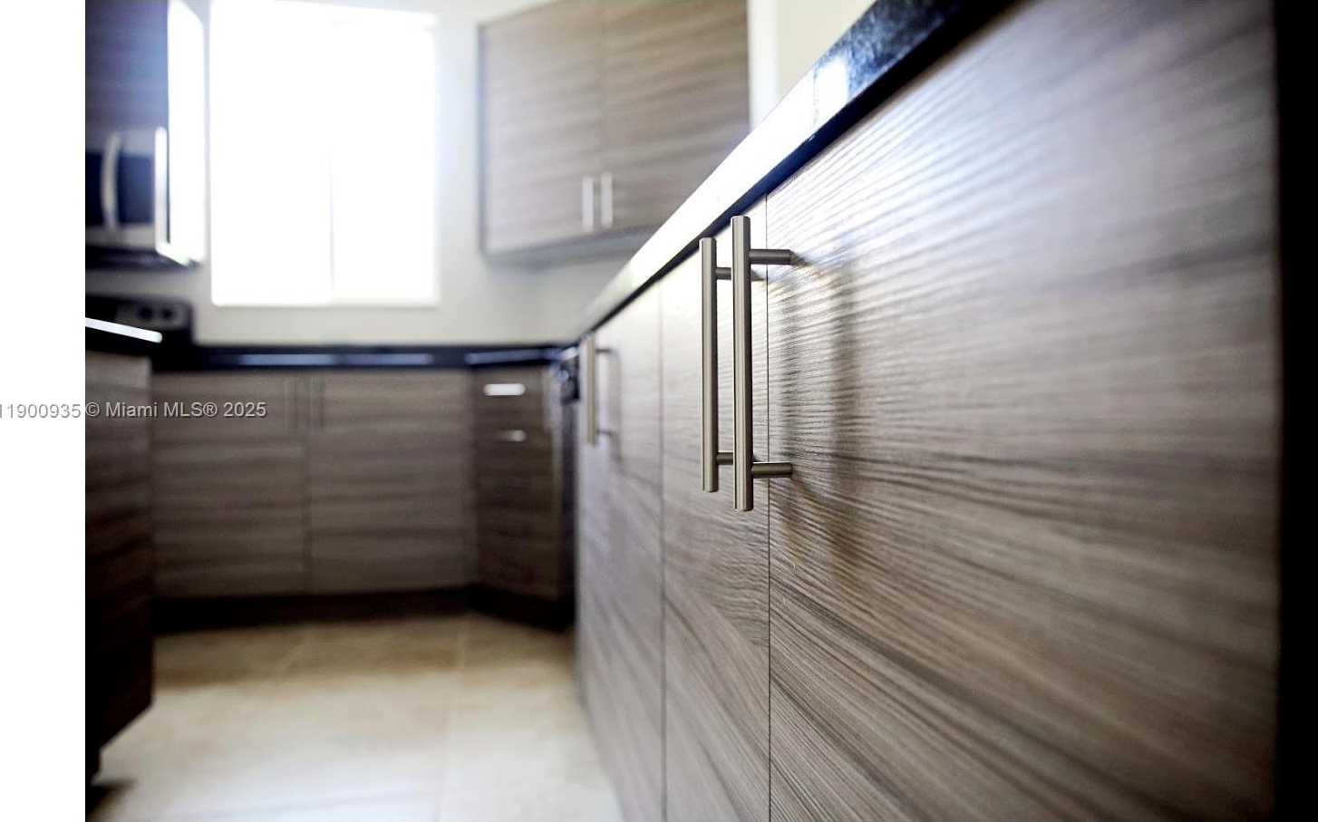 Small Image of 2714 SOUTH WEST 81ST TER #2718, Miramar Number 4