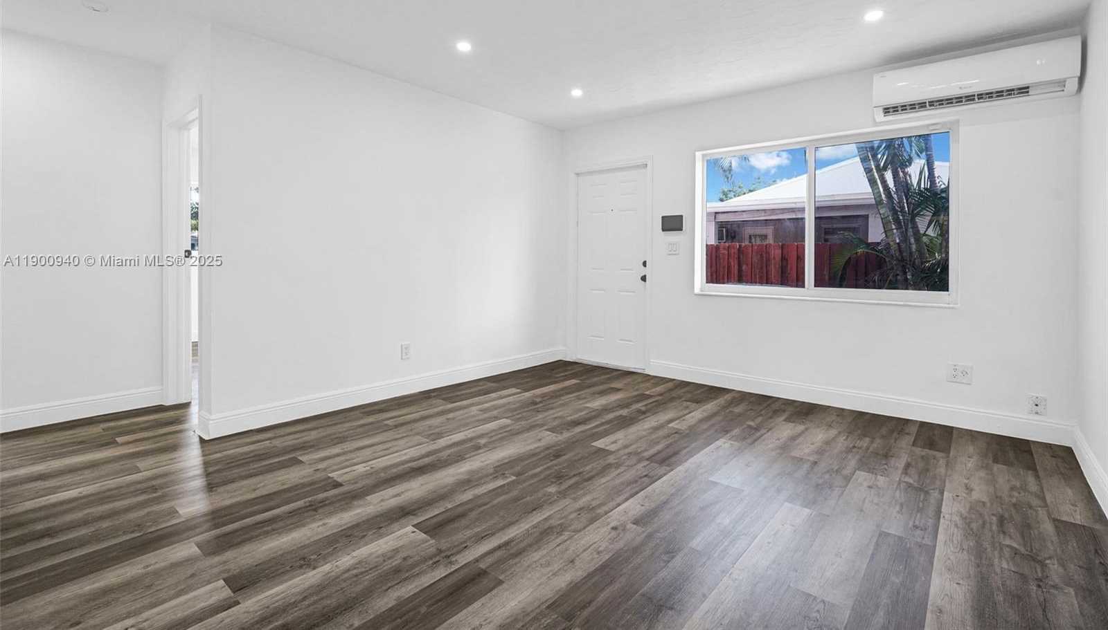 Small Image of 2212 ROOSEVELT ST #1, Hollywood Number 22