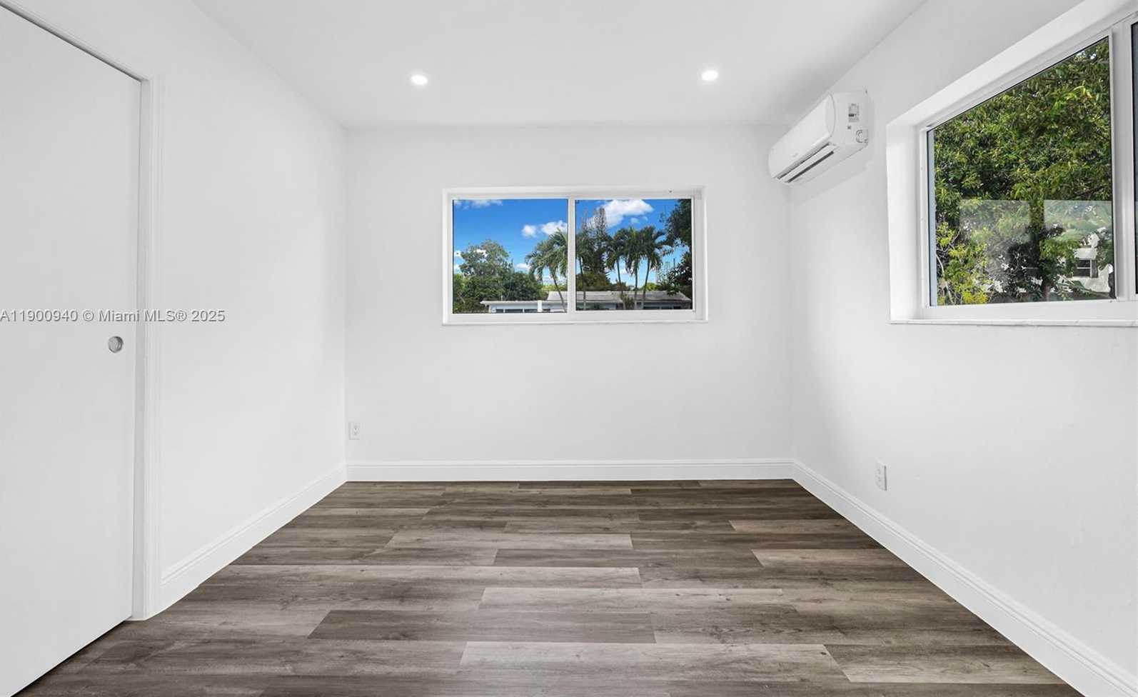 Small Image of 2212 ROOSEVELT ST #1, Hollywood Number 30