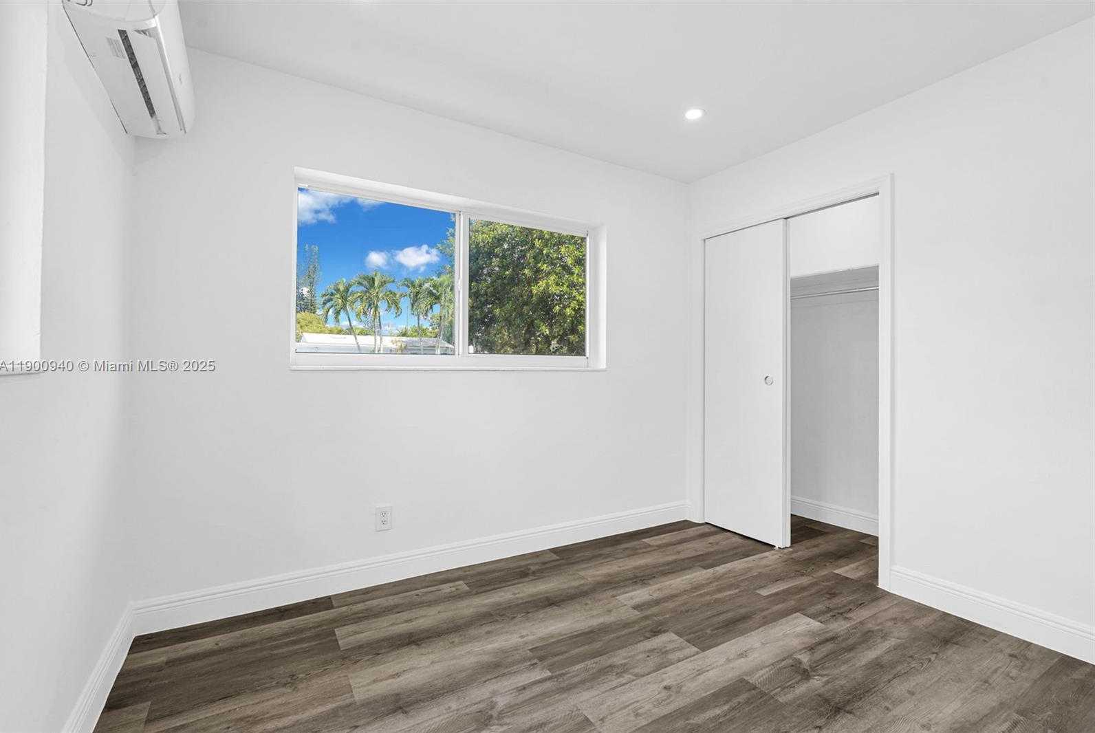 Small Image of 2212 ROOSEVELT ST #1, Hollywood Number 33