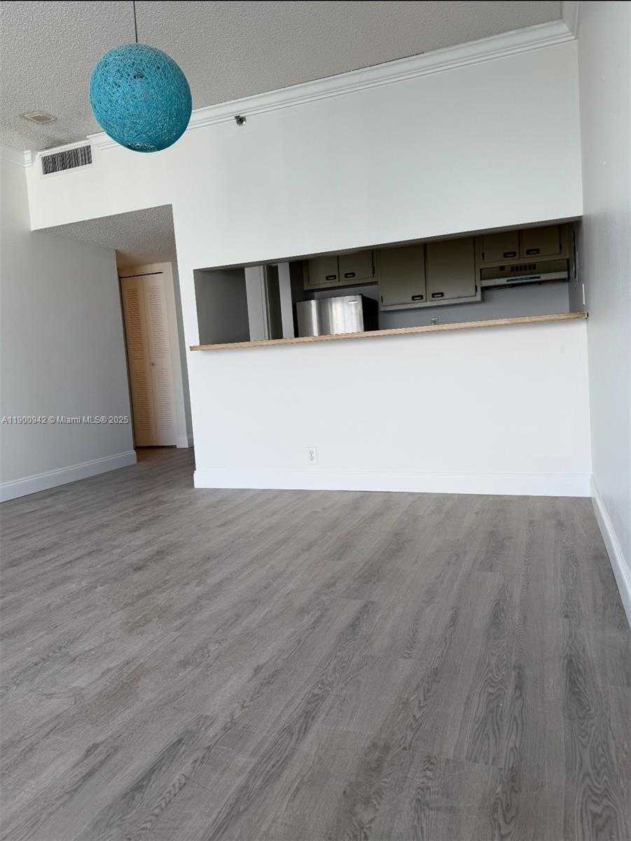 Small Image of 7601 EAST TREASURE DR #PH112, North Bay Village Number 2