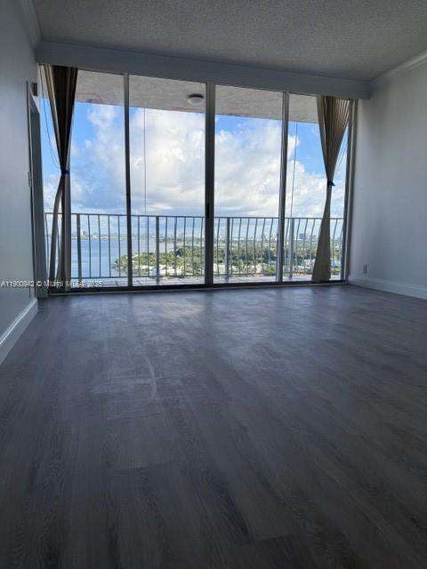 Small Image of 7601 EAST TREASURE DR #PH112, North Bay Village Number 8