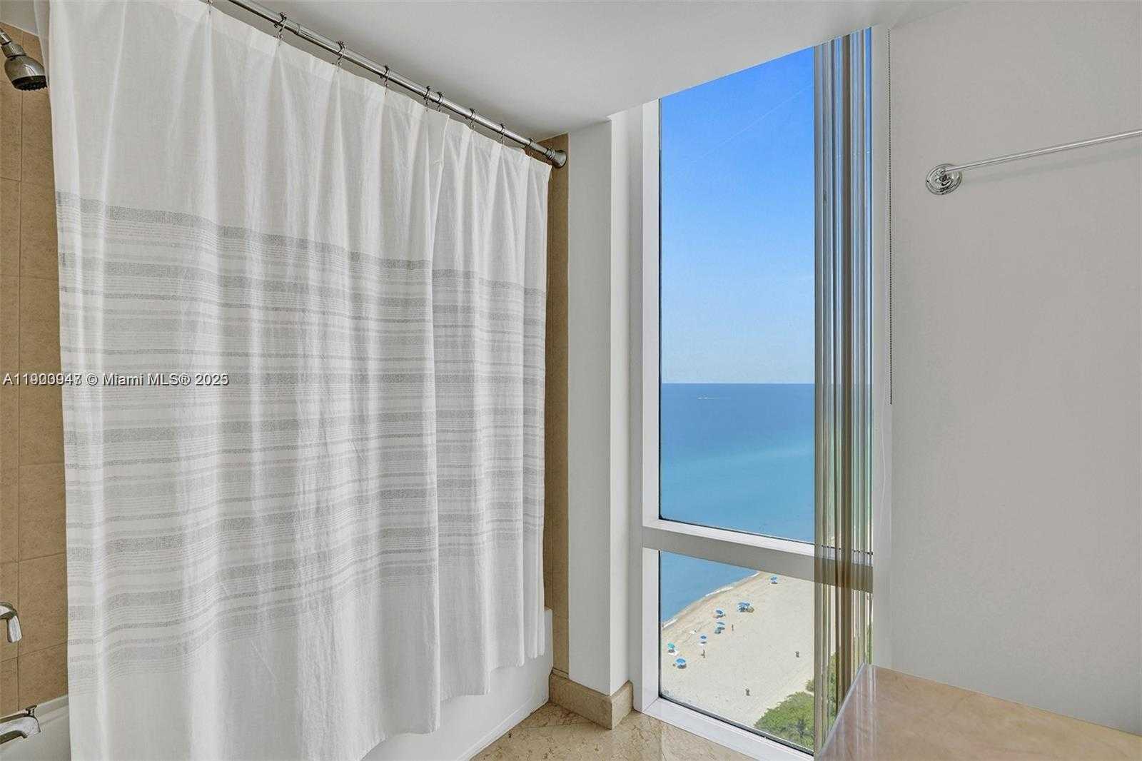 Small Image of 16699 COLLINS AVE #2402, Sunny Isles Beach Number 25