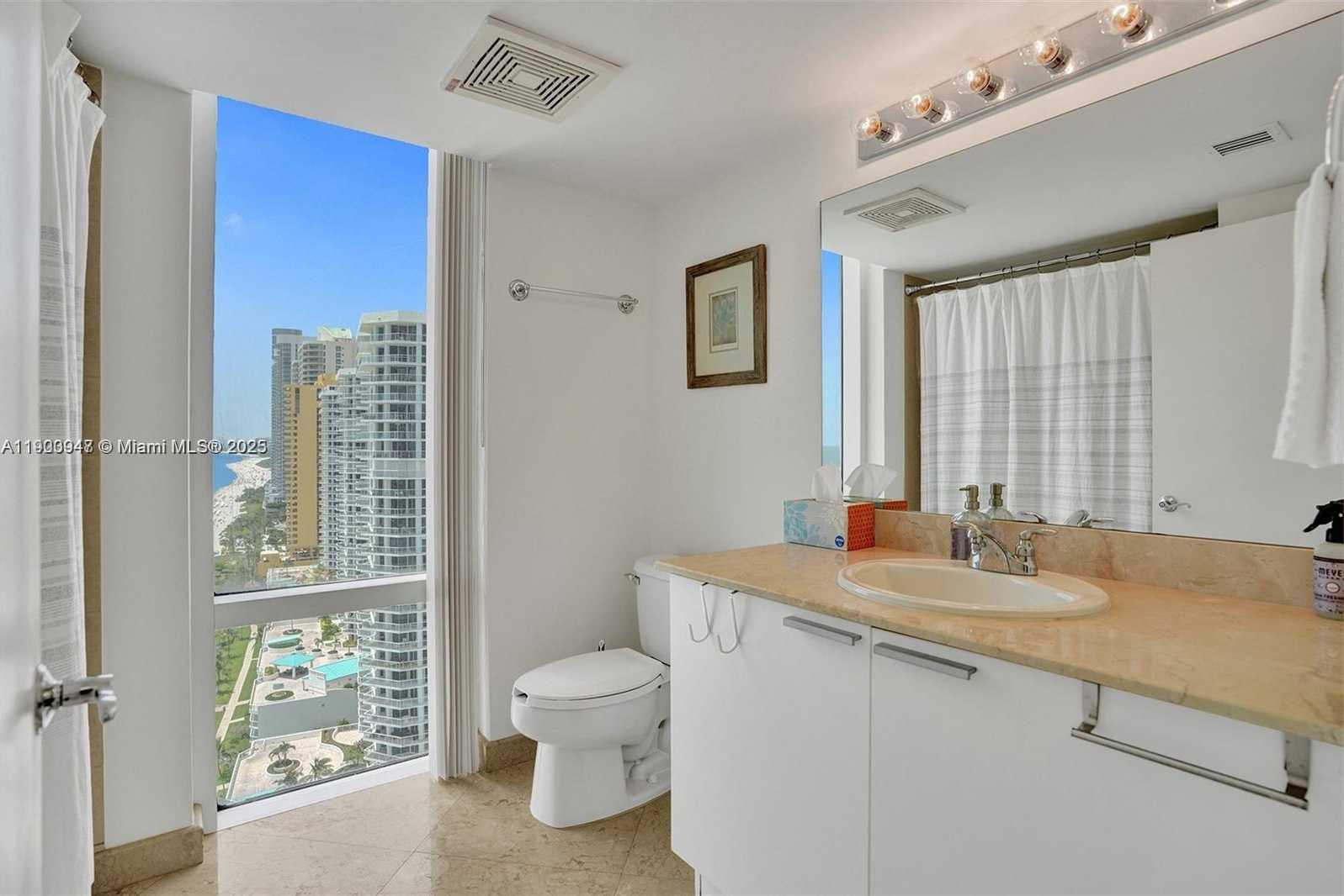 Small Image of 16699 COLLINS AVE #2402, Sunny Isles Beach Number 26