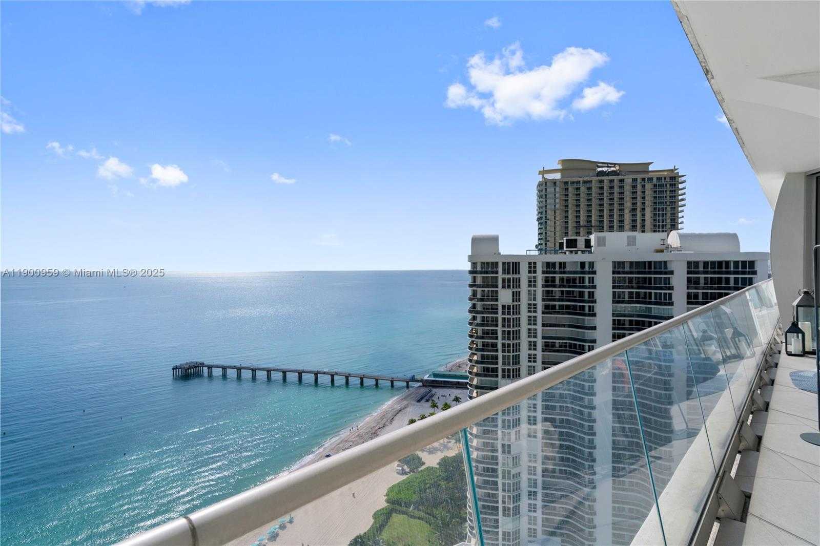 Small Image of 16901 COLLINS AVE #2402, Sunny Isles Beach Number 19