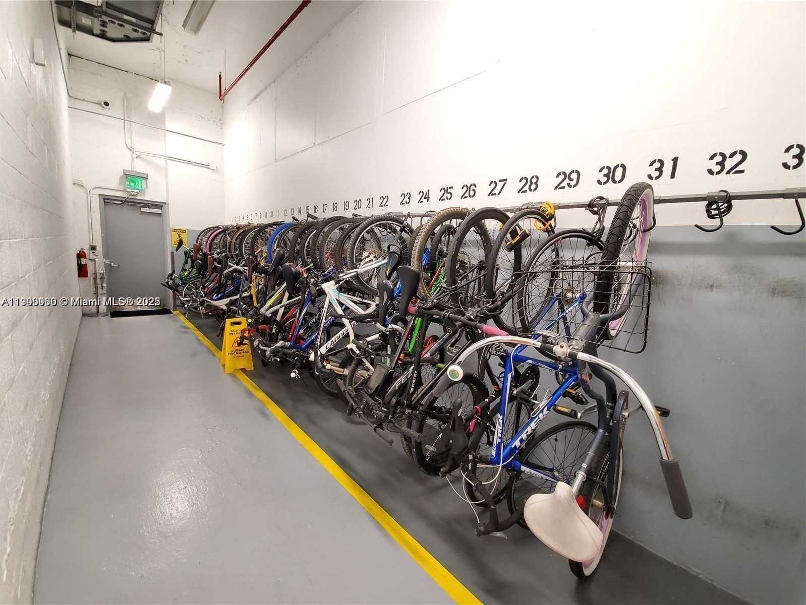 Small Image of 31 SOUTH EAST 6TH ST #505, Miami Number 11