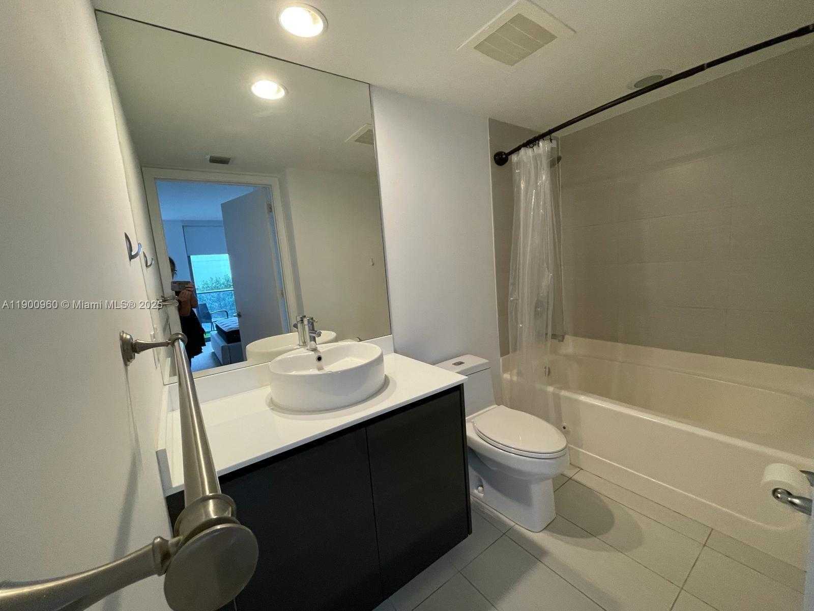 Small Image of 31 SOUTH EAST 6TH ST #505, Miami Number 7