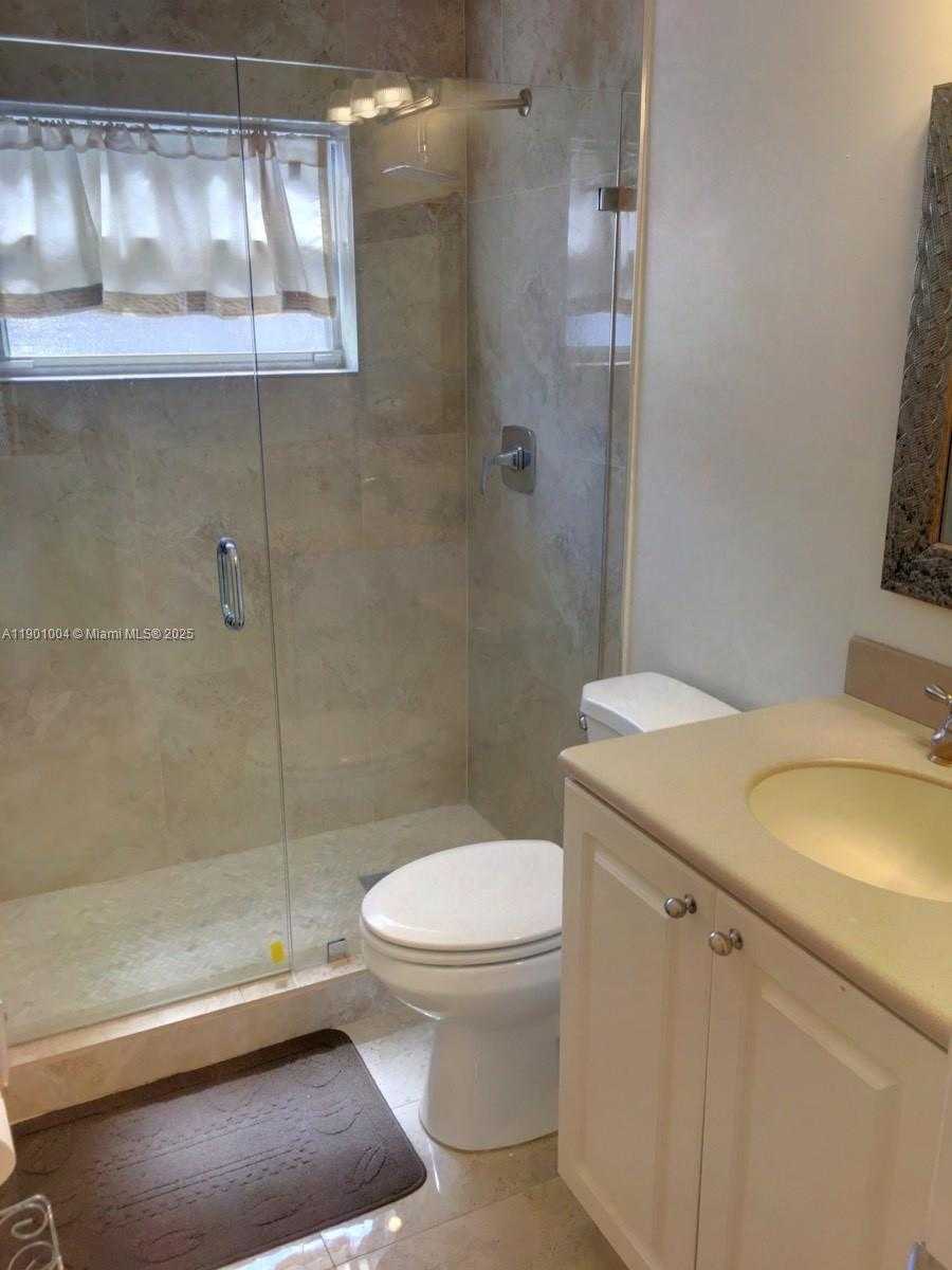 Small Image of 3515 VAN BUREN ST #104, Hollywood Number 11