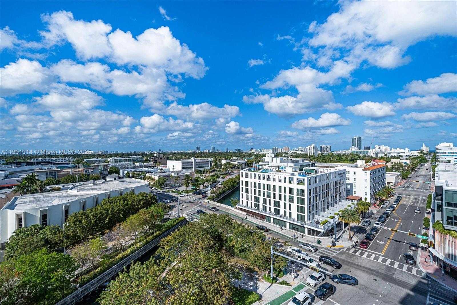 Small Image of 1688 WEST AVE #1007, Miami Beach Number 13