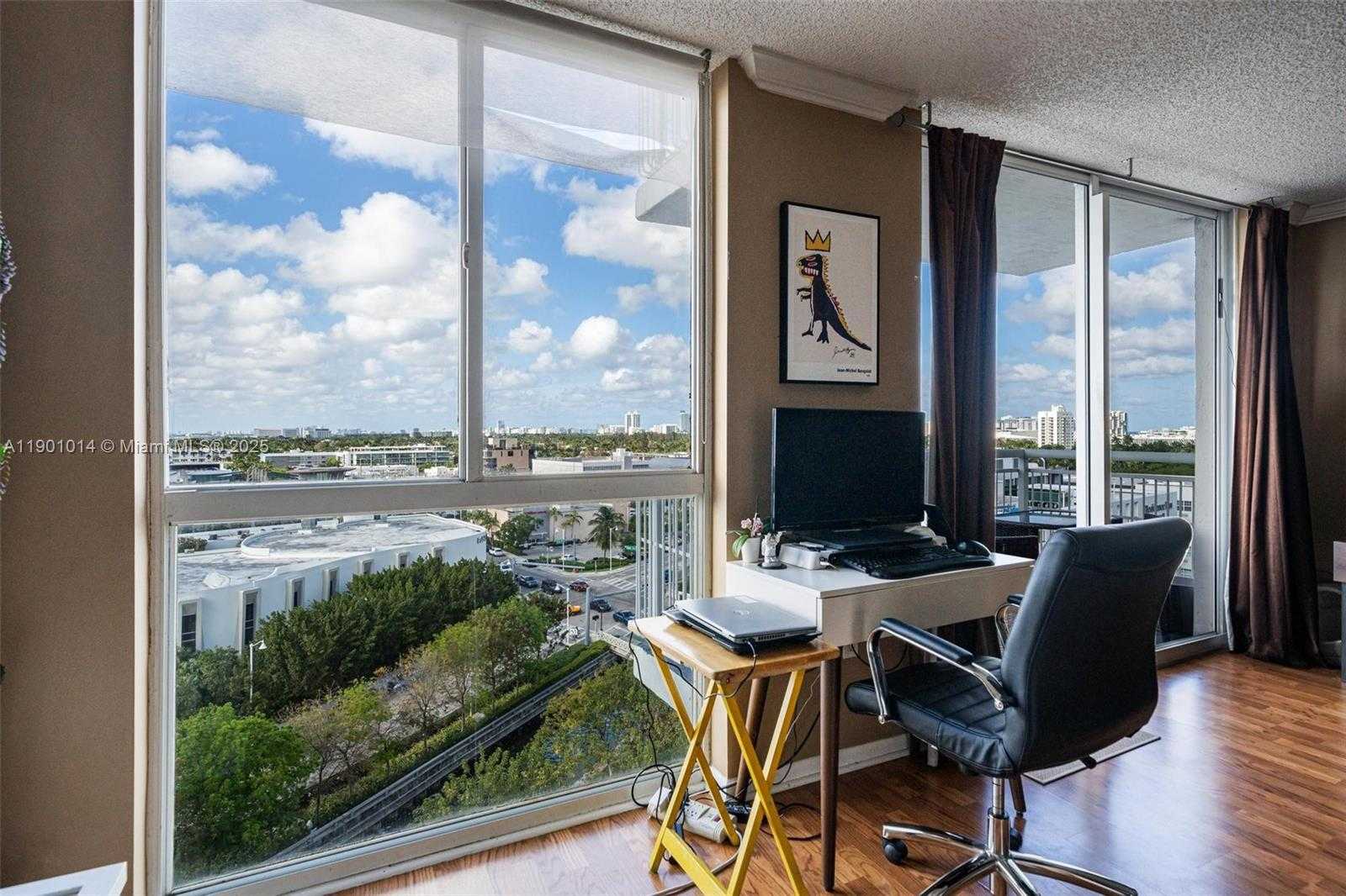 Small Image of 1688 WEST AVE #1007, Miami Beach Number 5