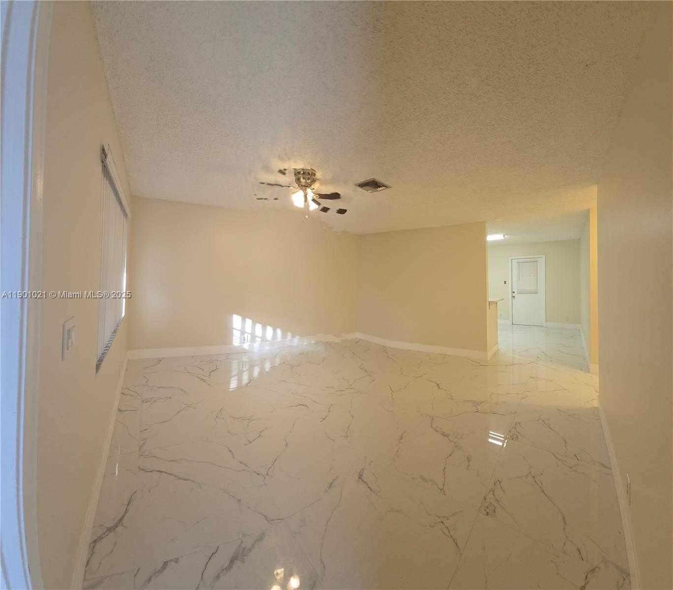 Small Image of 2526 TAYLOR ST #3, Hollywood Number 6