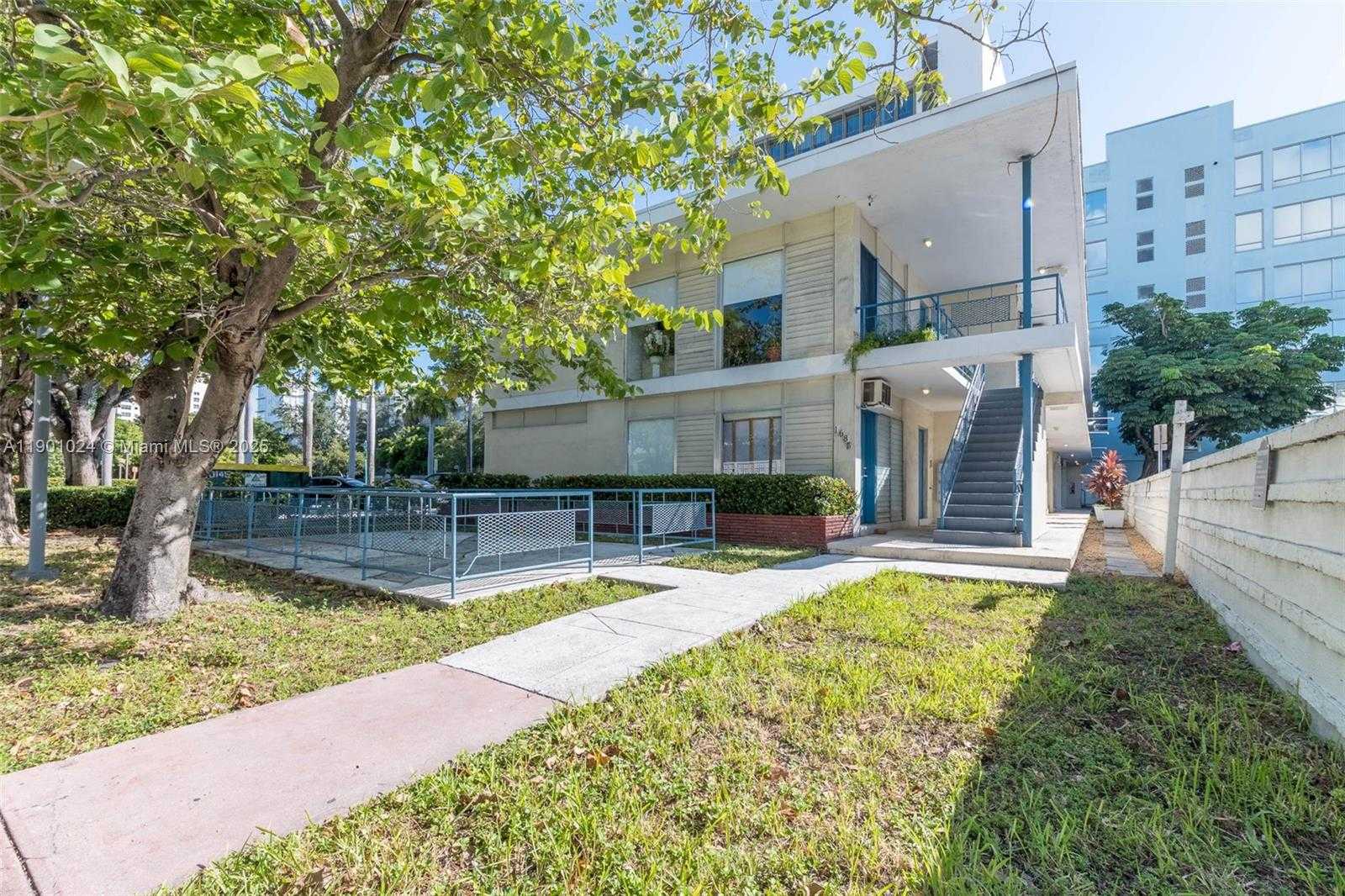 Small Image of 1685 JEFFERSON AVE #4, Miami Beach Number 12