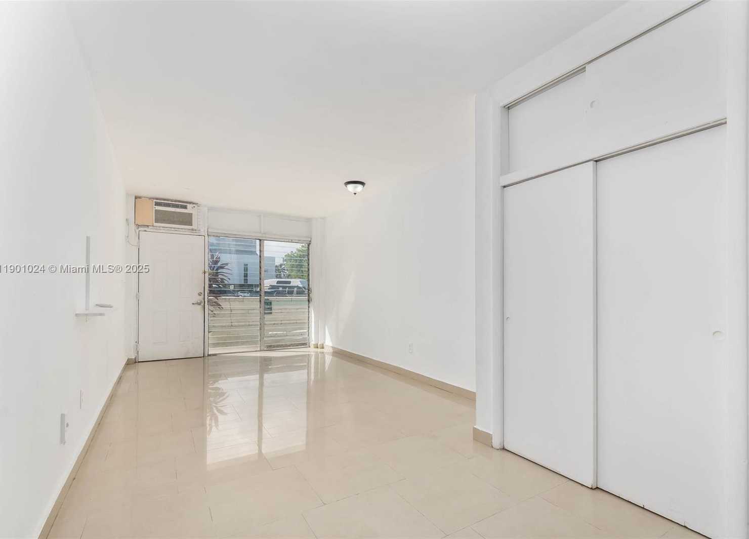 Small Image of 1685 JEFFERSON AVE #4, Miami Beach Number 6