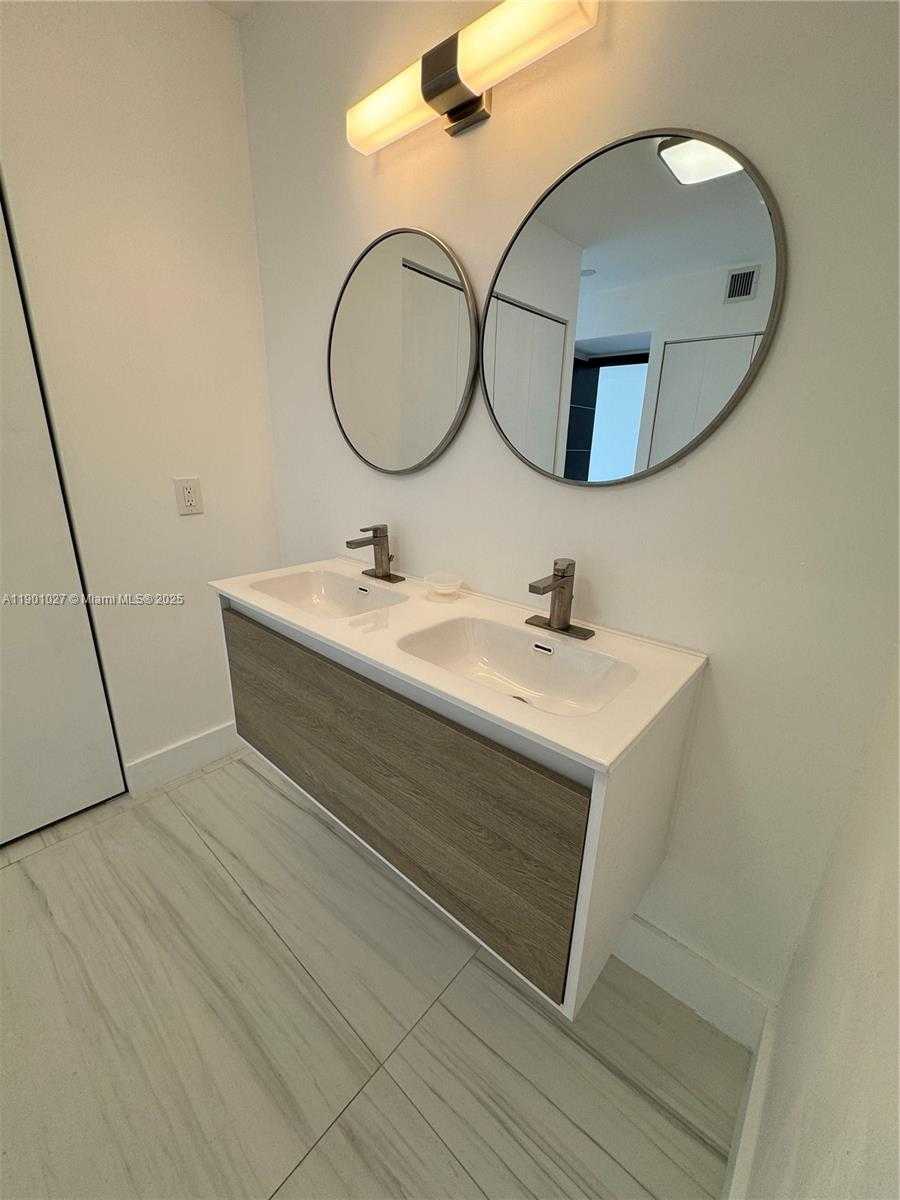 Small Image of 20505 EAST COUNTRY CLUB DR #1436, Aventura Number 17