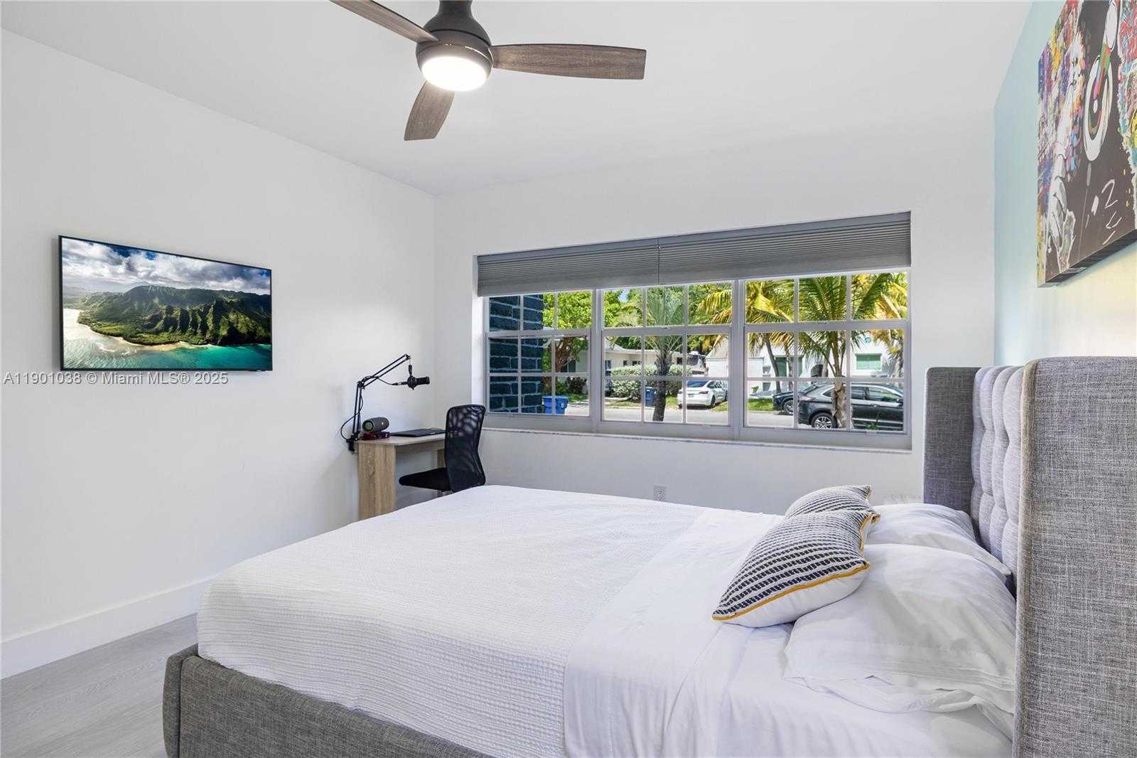 Small Image of 8926 ABBOTT AVE, Surfside Number 16