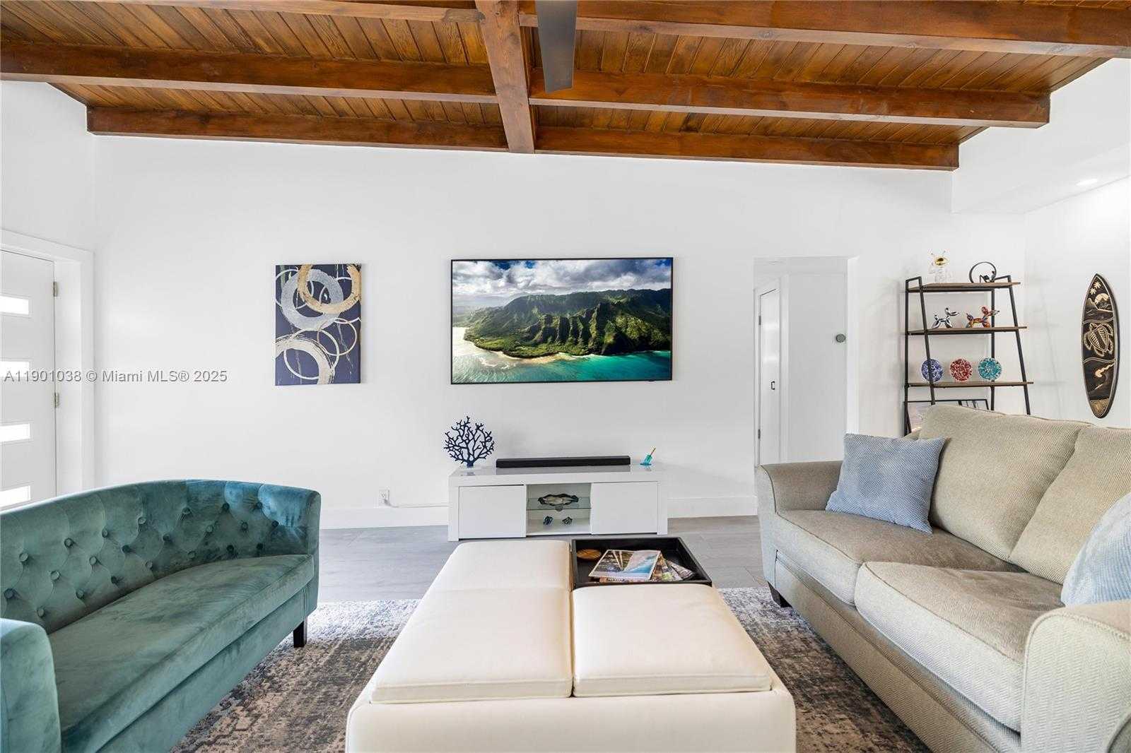 Small Image of 8926 ABBOTT AVE, Surfside Number 27