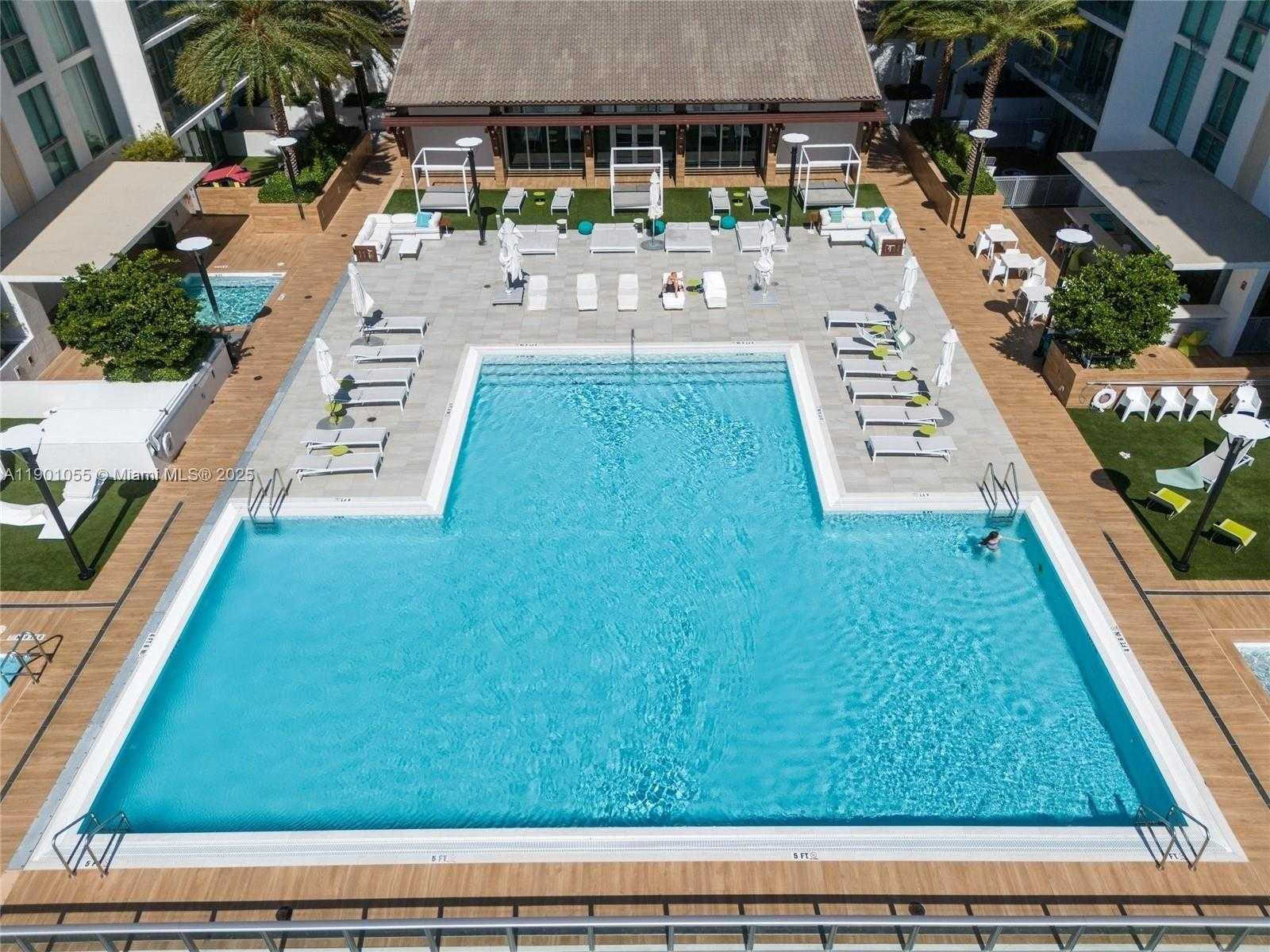 Imagen de Pequeño Objeto