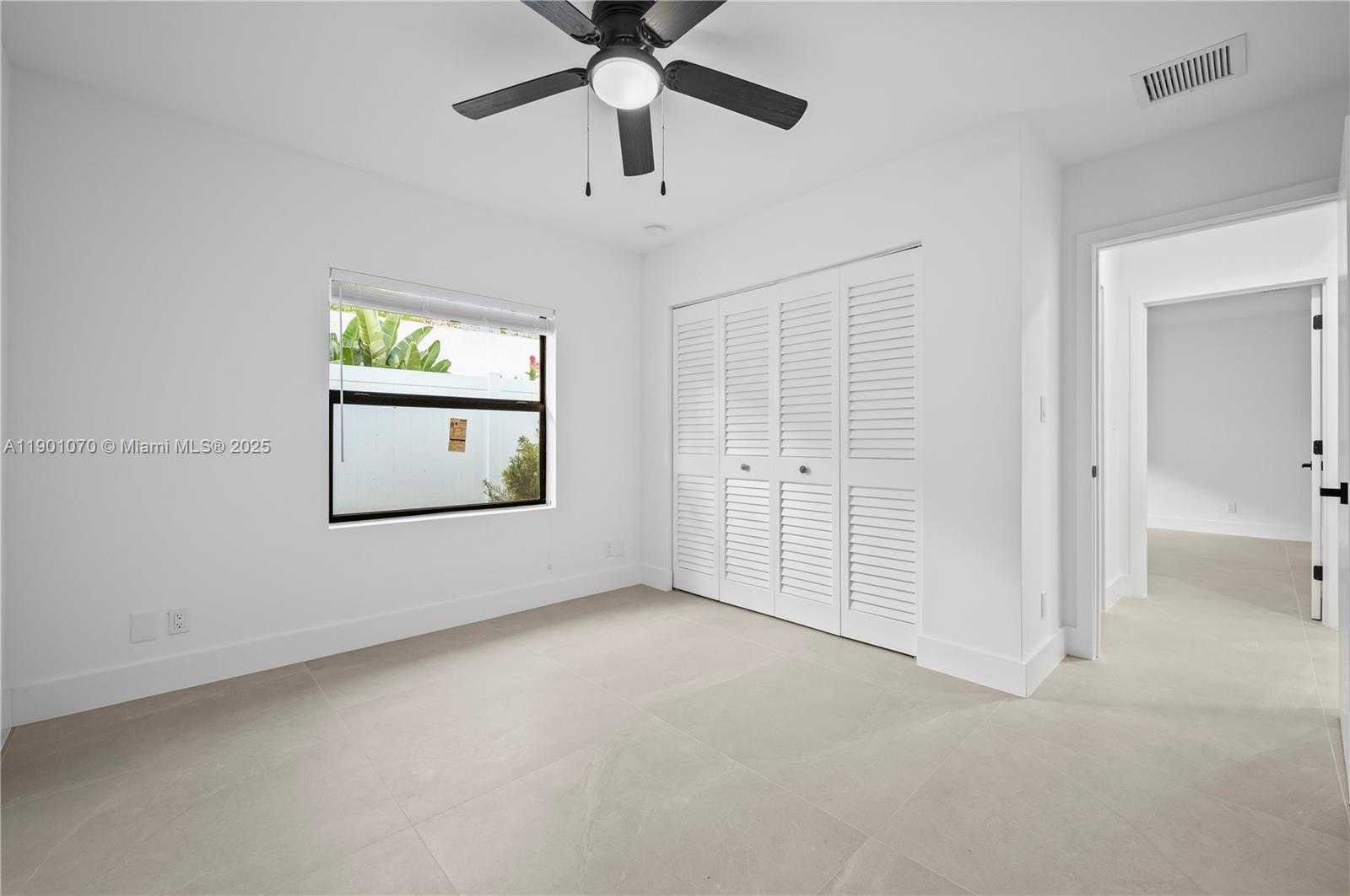 Small Image of 1041 WEST LAKEWOOD RD, West Palm Beach Number 27