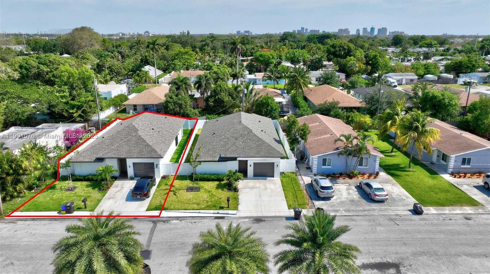 Small Image of 1041 WEST LAKEWOOD RD, West Palm Beach Number 36