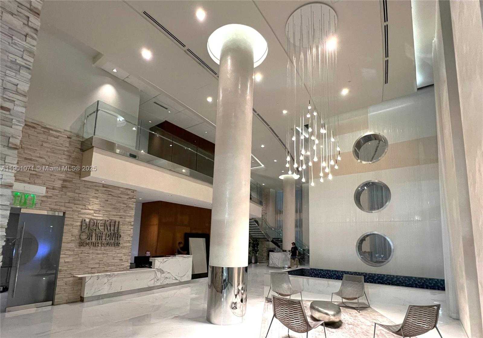 Small Image of 41 SOUTH EAST 5TH ST #911, Miami Number 1