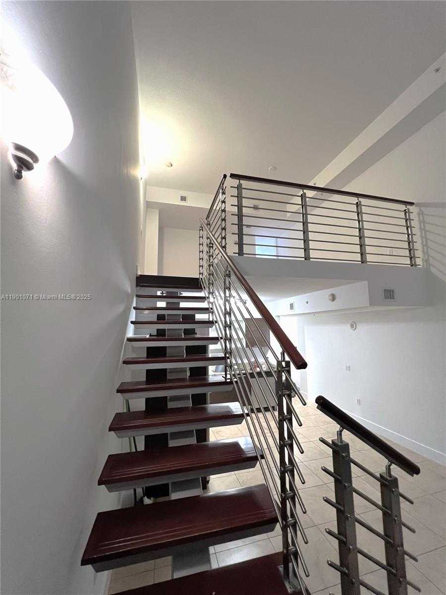 Small Image of 41 SOUTH EAST 5TH ST #911, Miami Number 15