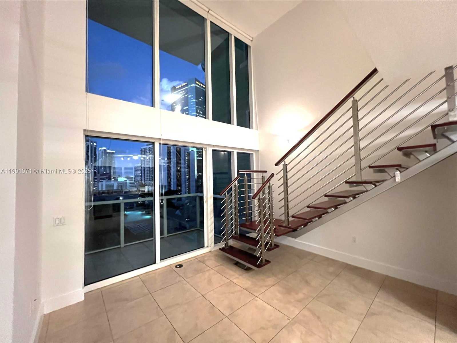 Small Image of 41 SOUTH EAST 5TH ST #911, Miami Number 42