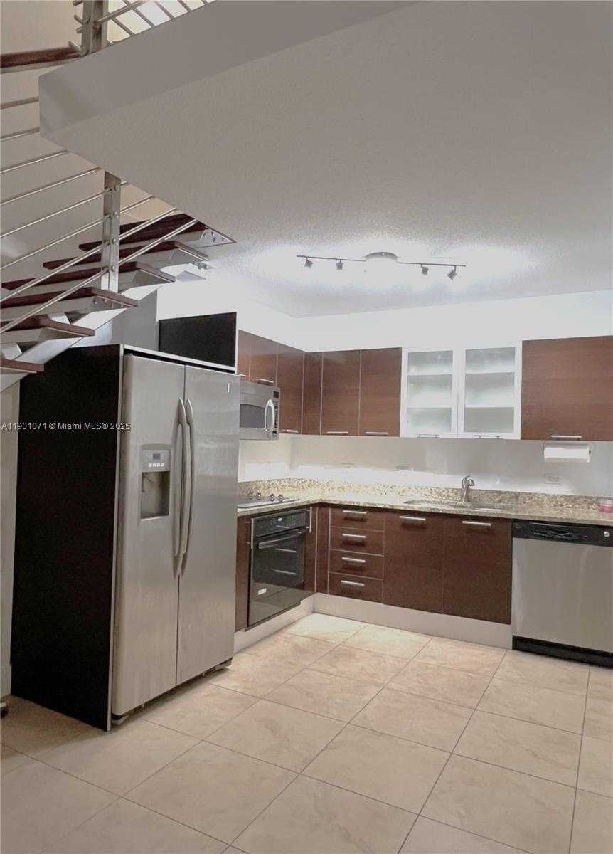 Small Image of 41 SOUTH EAST 5TH ST #911, Miami Number 46