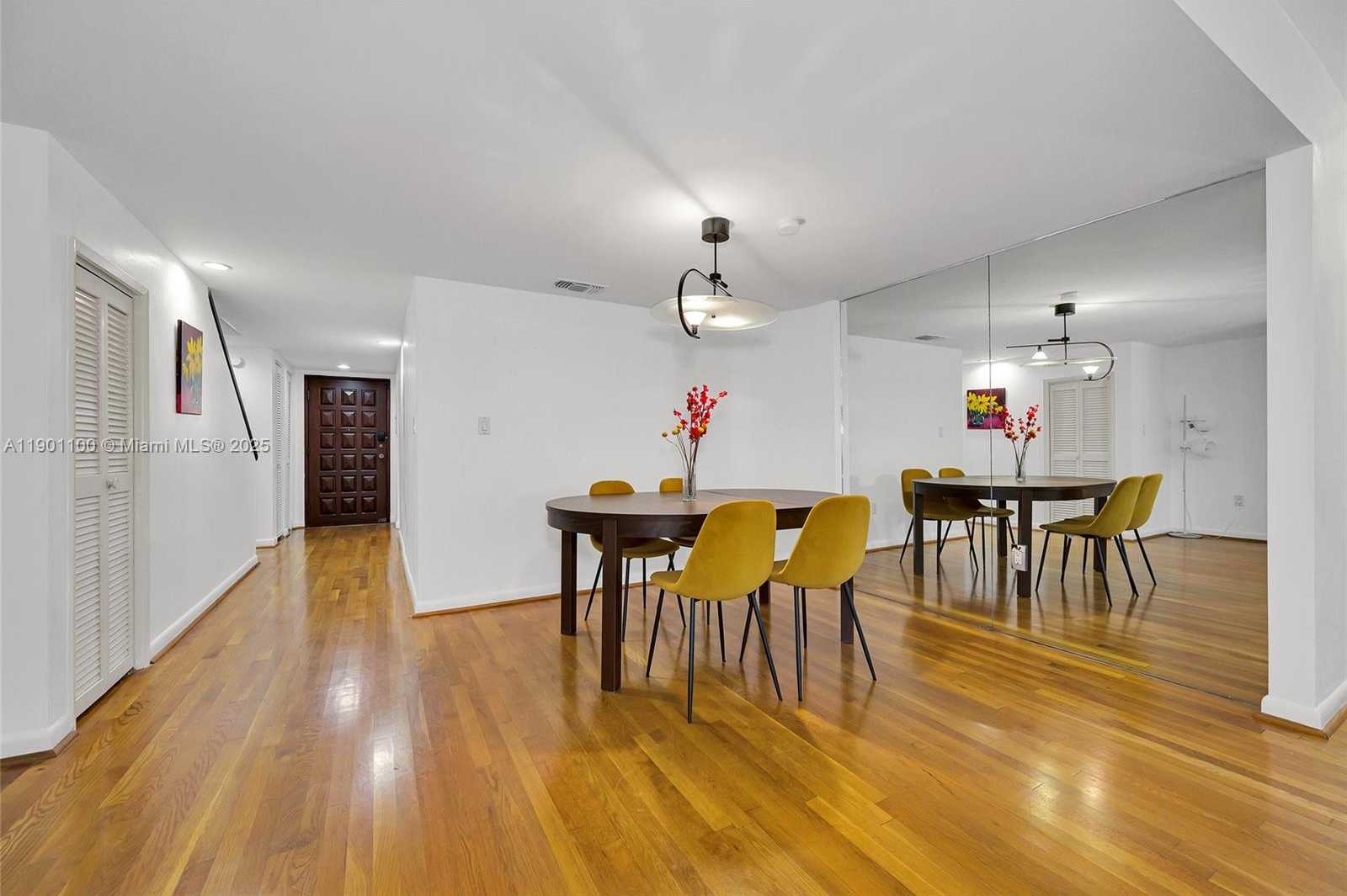 Small Image of 2600 CARDENA ST #PH2, Coral Gables Number 13