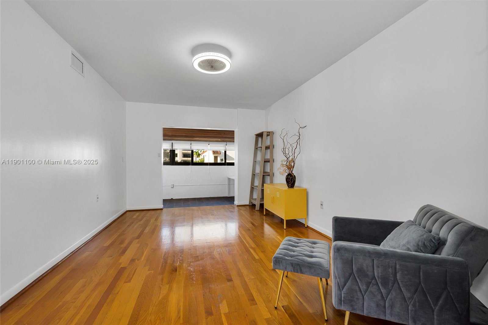 Small Image of 2600 CARDENA ST #PH2, Coral Gables Number 22