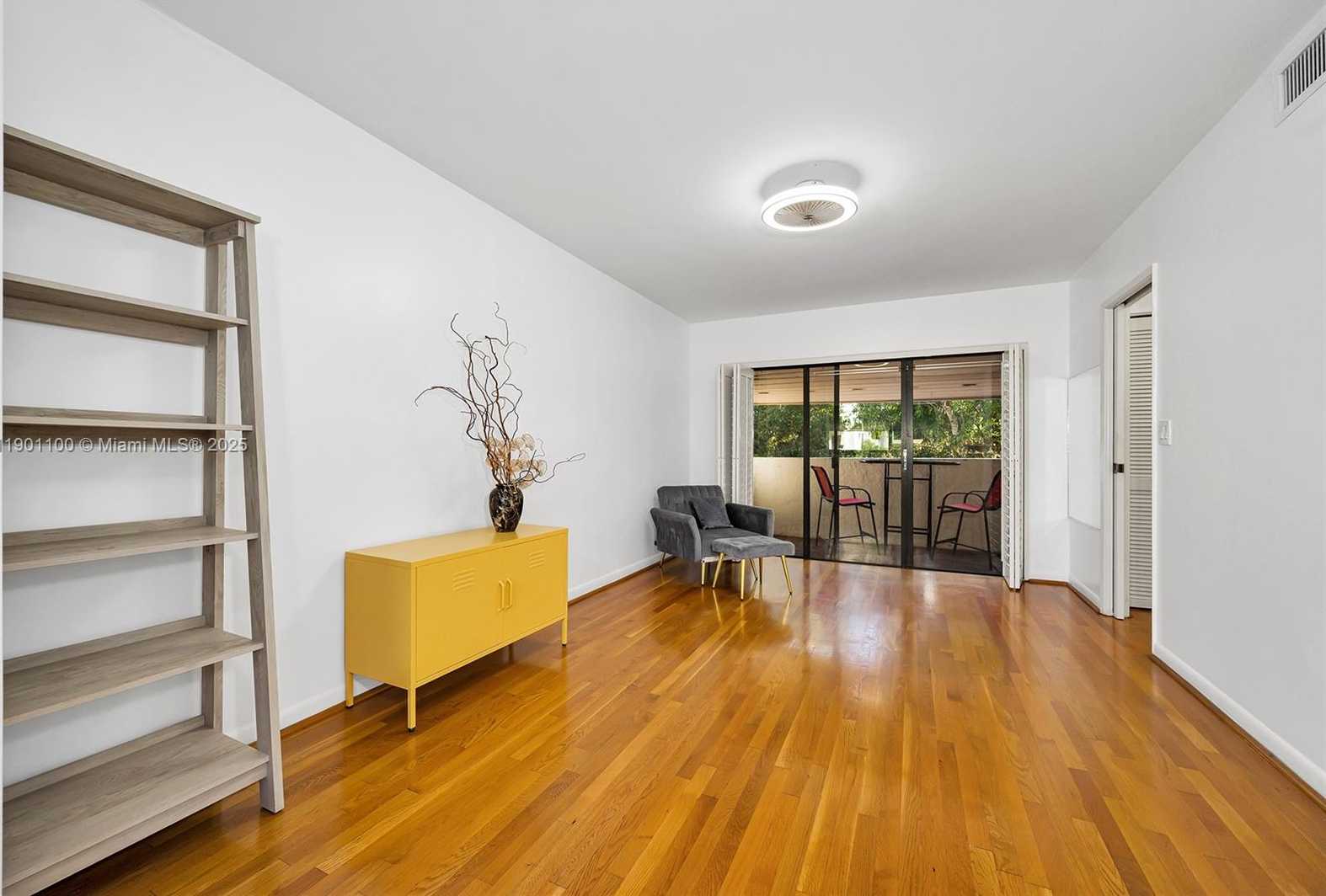Small Image of 2600 CARDENA ST #PH2, Coral Gables Number 23