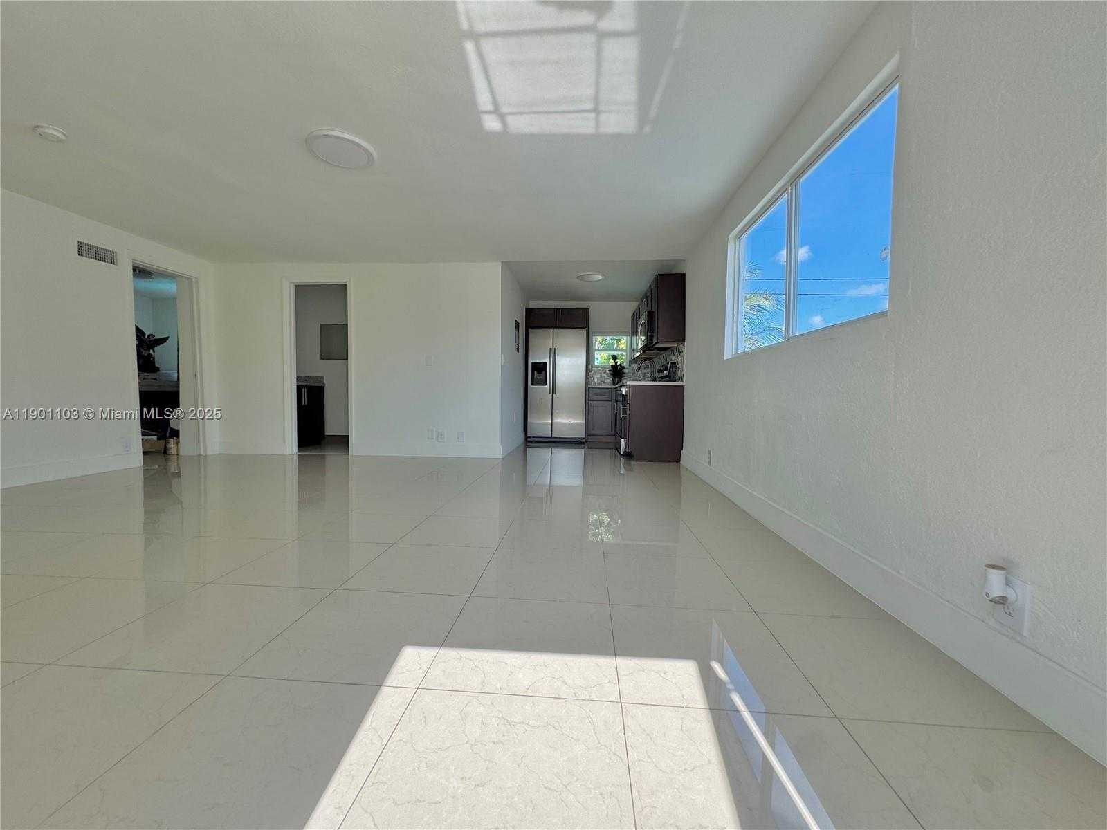 Small Image of 5101 SOUTH WEST 112TH PL, Miami Number 28