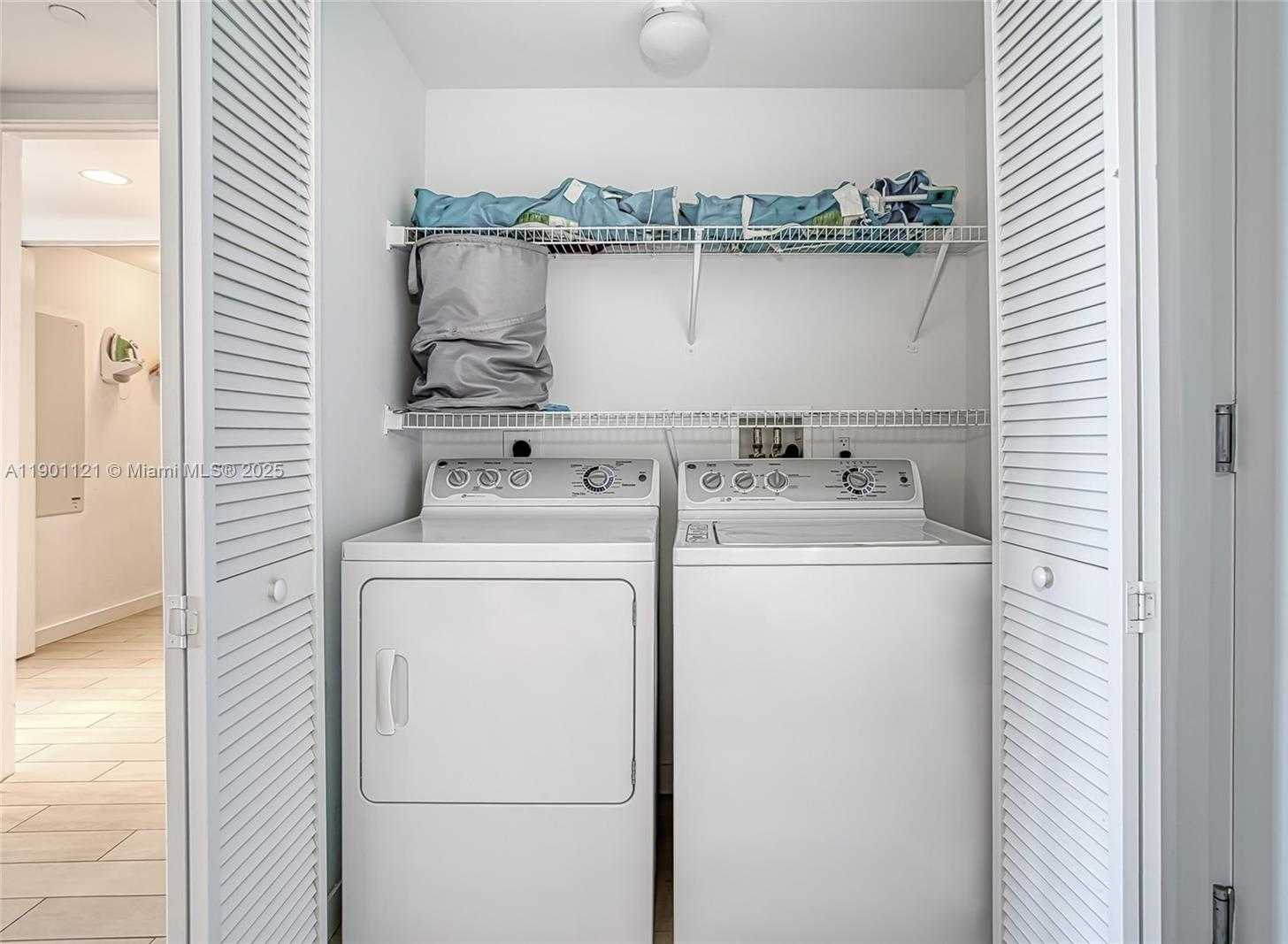 Small Image of 2602 EAST HALLANDALE BEACH BLVD #R2304, Hallandale Beach Number 23