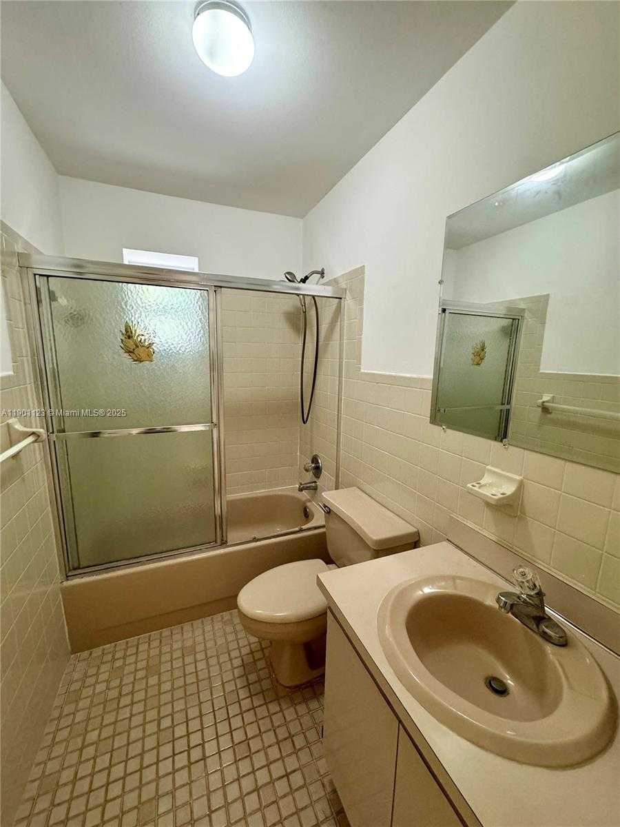 Small Image of 5700 SOUTH WEST 42ND ST #5700, Miami Number 10