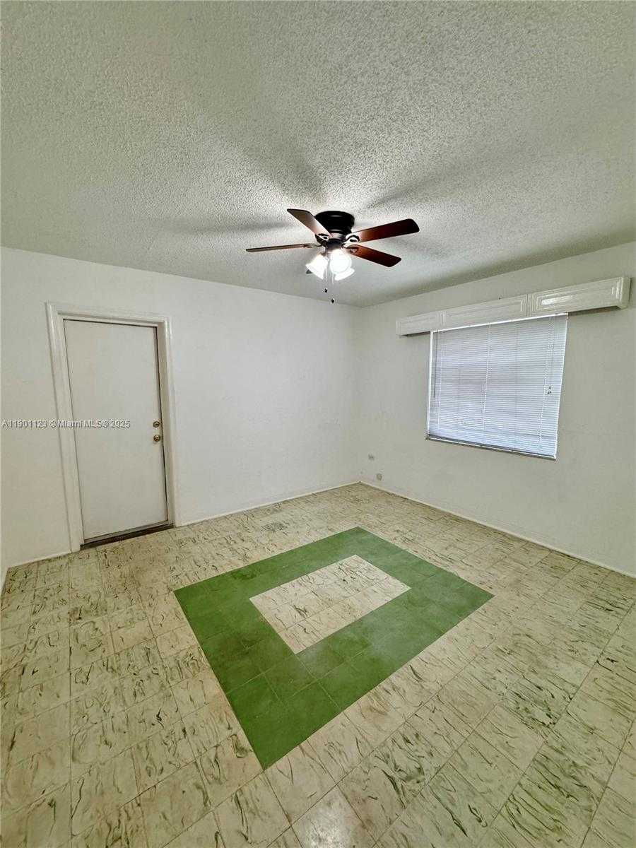 Small Image of 5700 SOUTH WEST 42ND ST #5700, Miami Number 9